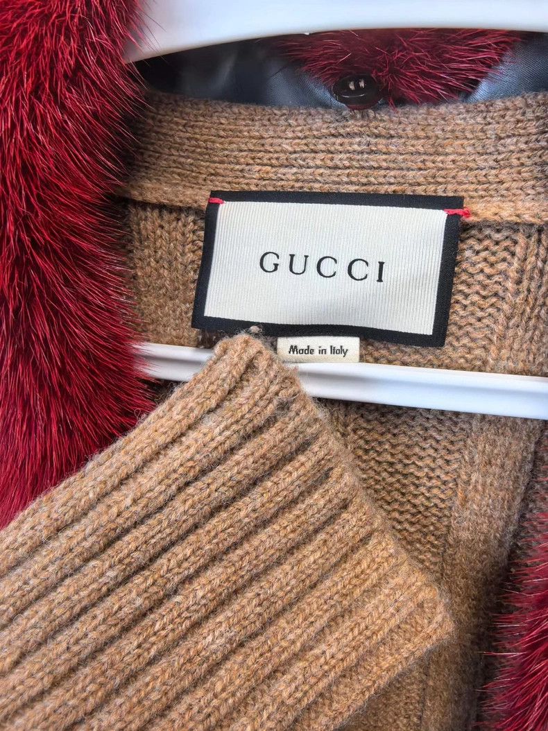 Gucci Gucci Fox Fur Collar Long Sweater M Size US M / EU 48-50 / 2 - 4 Thumbnail