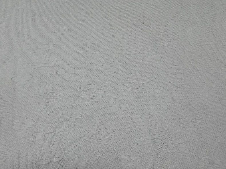 Louis Vuitton Louis Vuitton full logo short-sleeve T-shirt XL size Size US XL / EU 56 / 4 - 6 Thumbnail