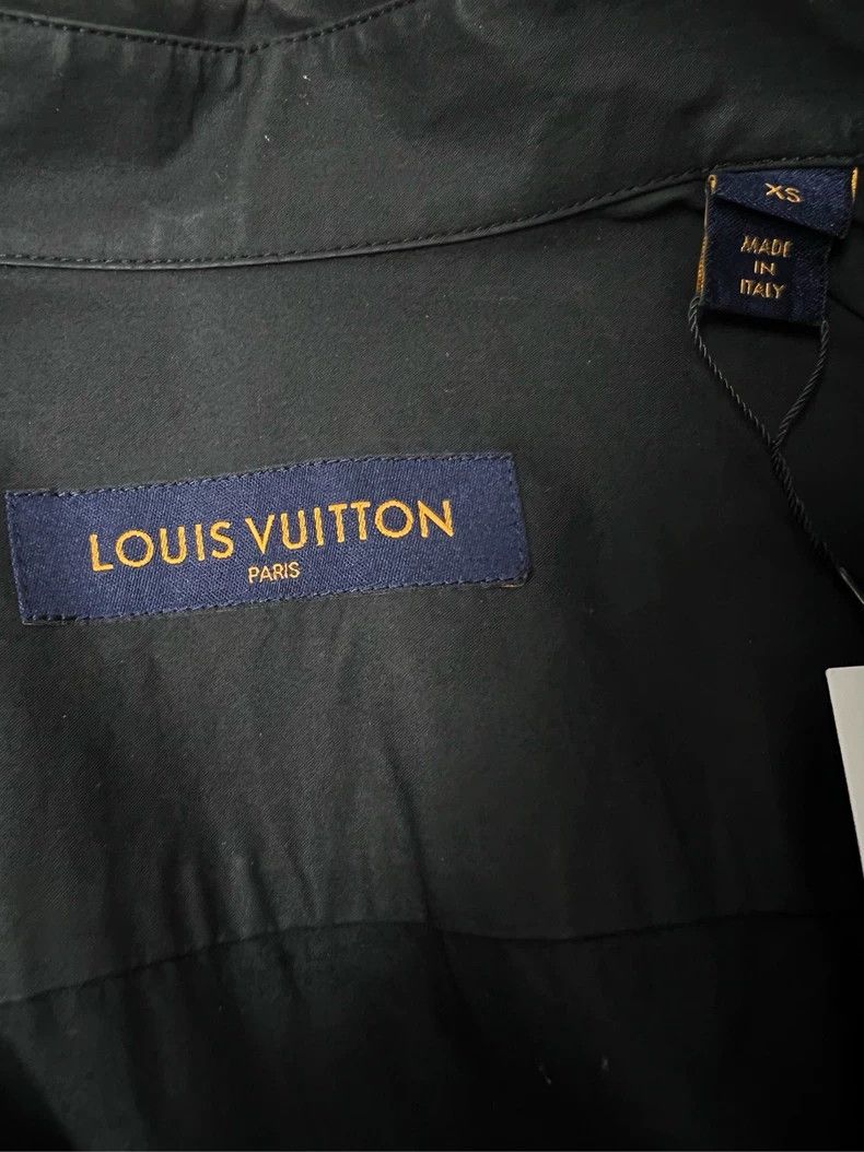 Louis Vuitton LOUIS VUITTON Multi-Pocket Shirt Size US XS / EU 42 / 0 - 4 Thumbnail