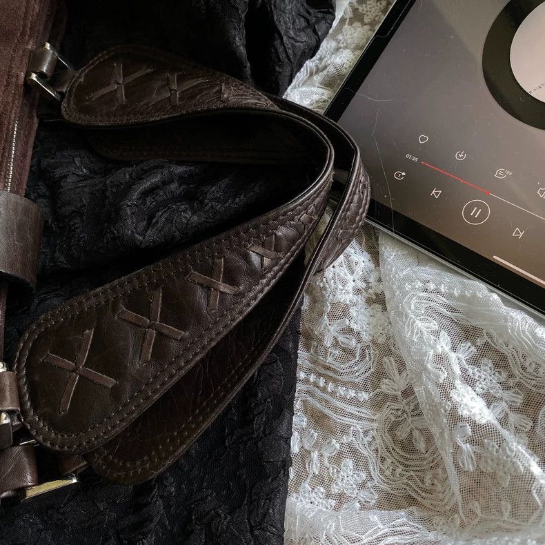 Givenchy Givenchy Vintage Crocodile Embossed Suede Bag Size ONE SIZE - 3 Thumbnail