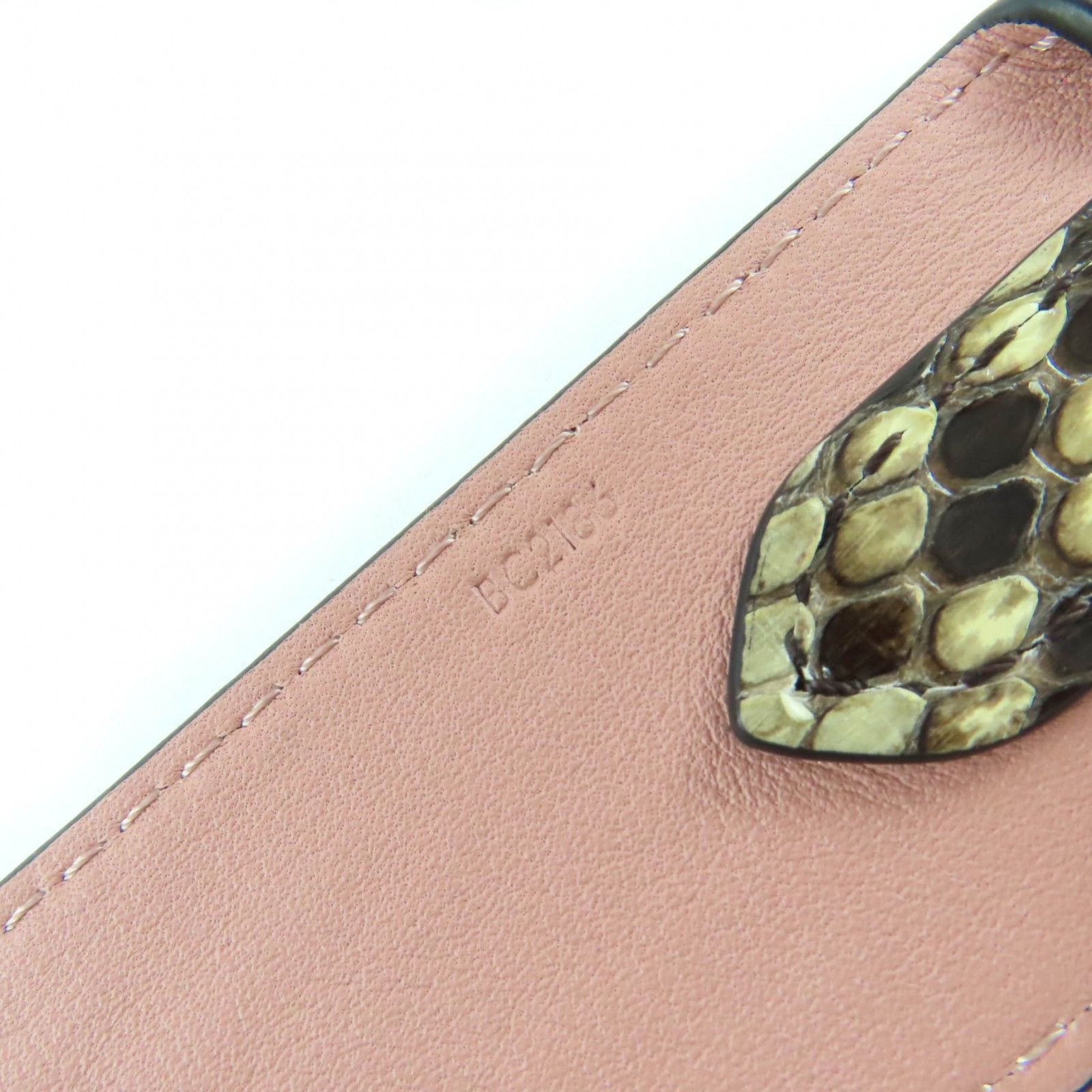 Louis Vuitton Louis Vuitton Louis Vuitton Python Leather Shoulder Strap Leather Other J02293 DUTY FREE for USA Size ONE SIZE - 7 Thumbnail