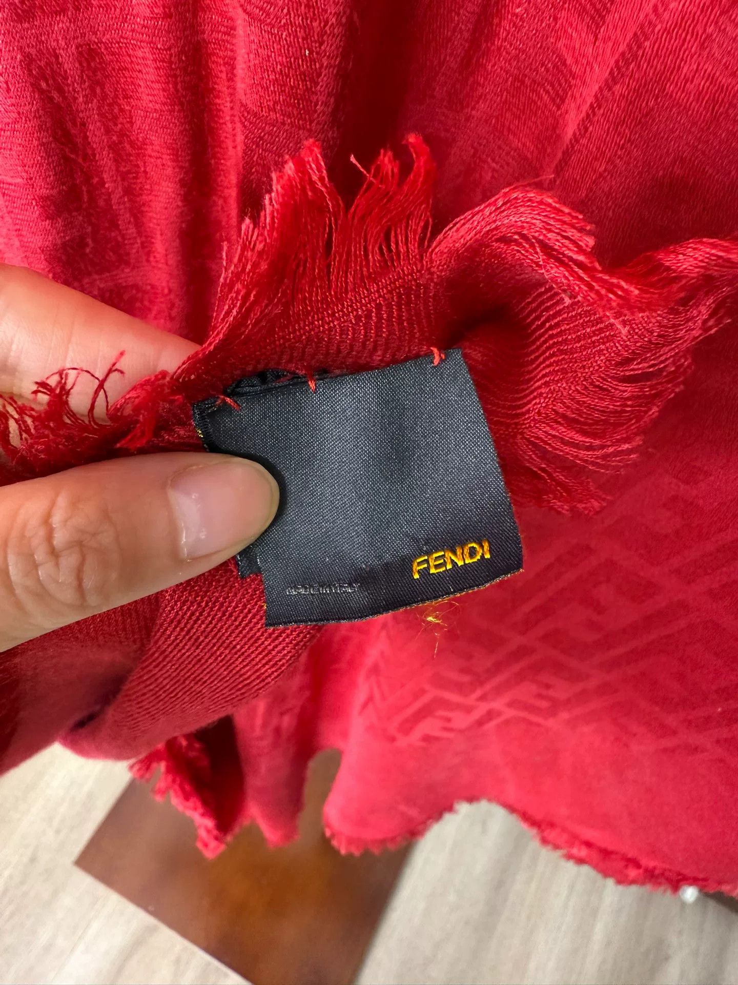 Fendi Fendi Fox Fur Trimmed Logo Stole Size US M / EU 48-50 / 2 - 6 Thumbnail
