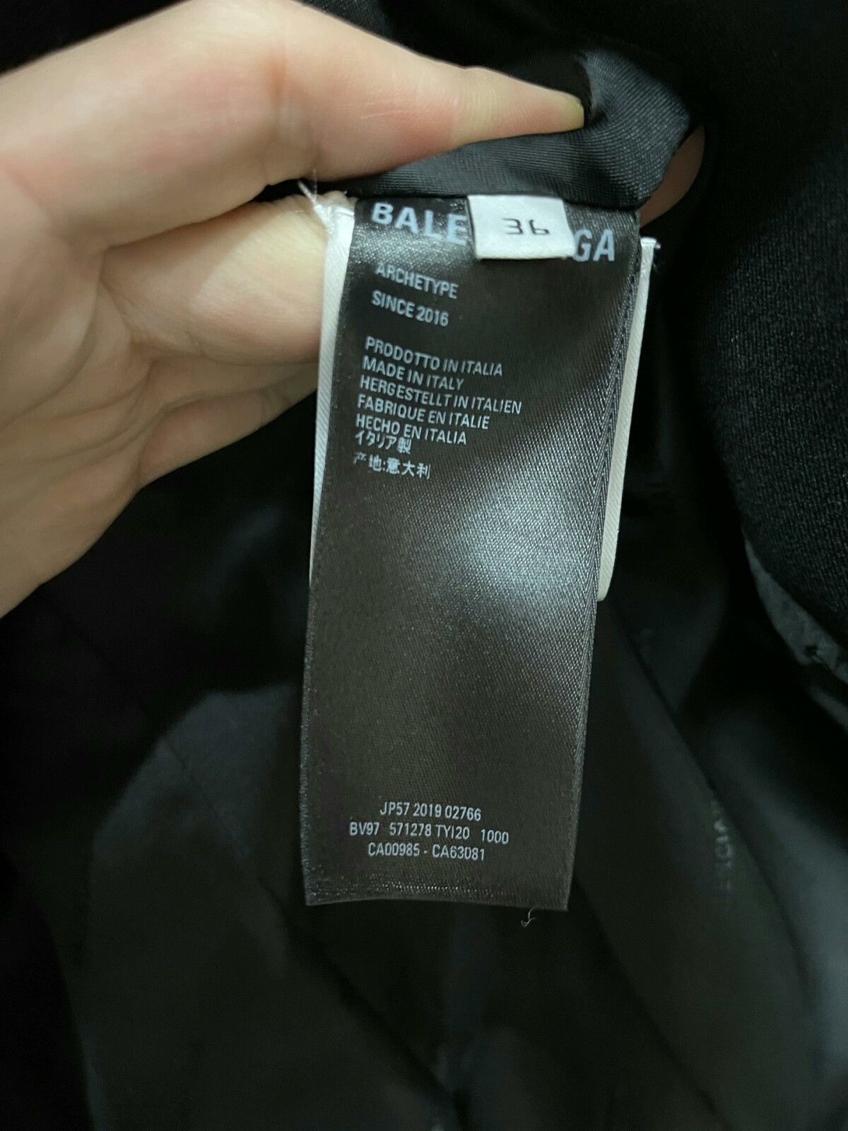 Balenciaga Balenciaga Hourglass Blazer Size US XS / EU 42 / 0 - 7 Thumbnail