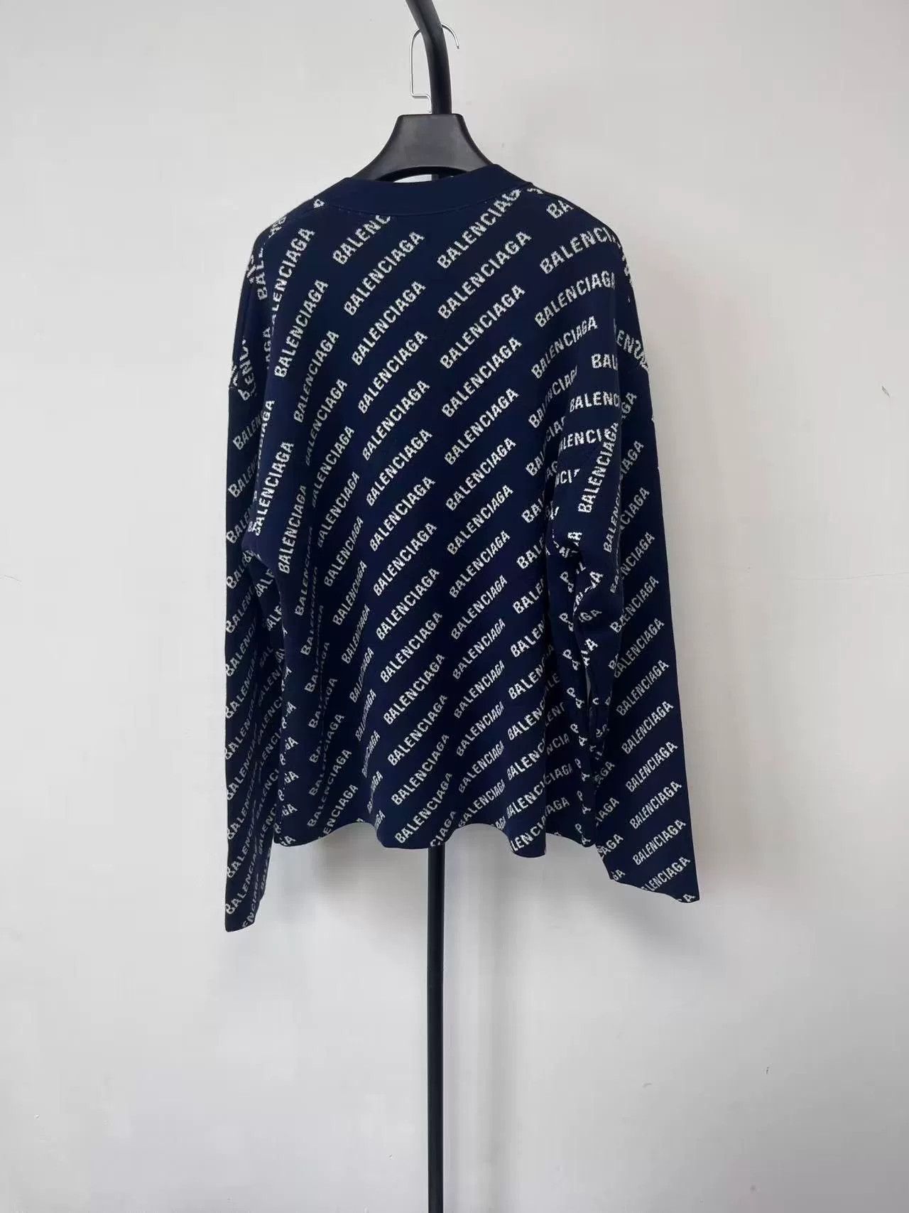 Balenciaga Balenciaga Navy Logo Knit Cardigan Size US M / EU 48-50 / 2 - 2 Thumbnail