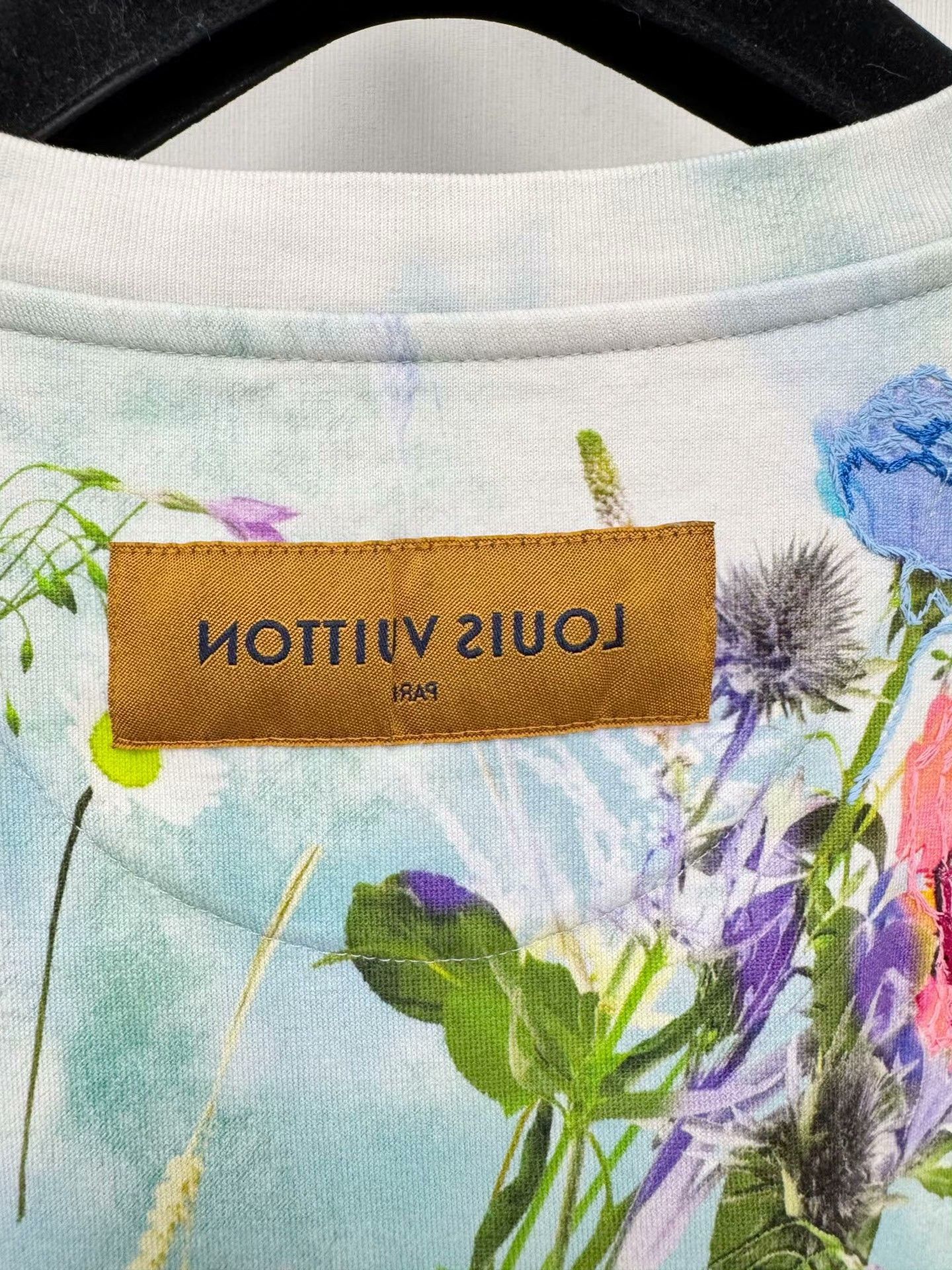 Louis Vuitton Louis Vuitton Floral Print Short Sleeve Size US XS / EU 42 / 0 - 7 Thumbnail