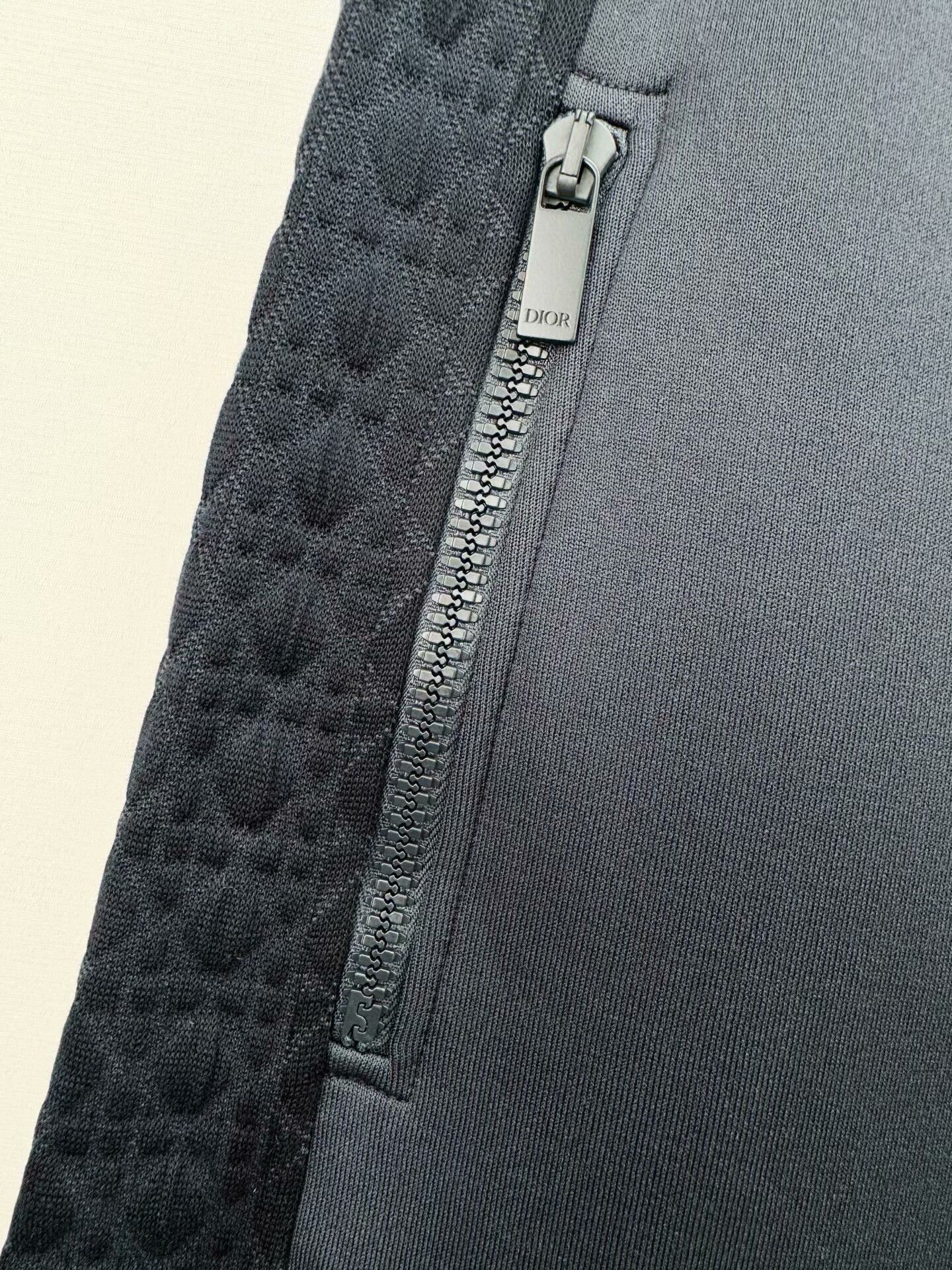 Dior Dior New With Tags Sweatpants M Size US 31 - 3 Thumbnail