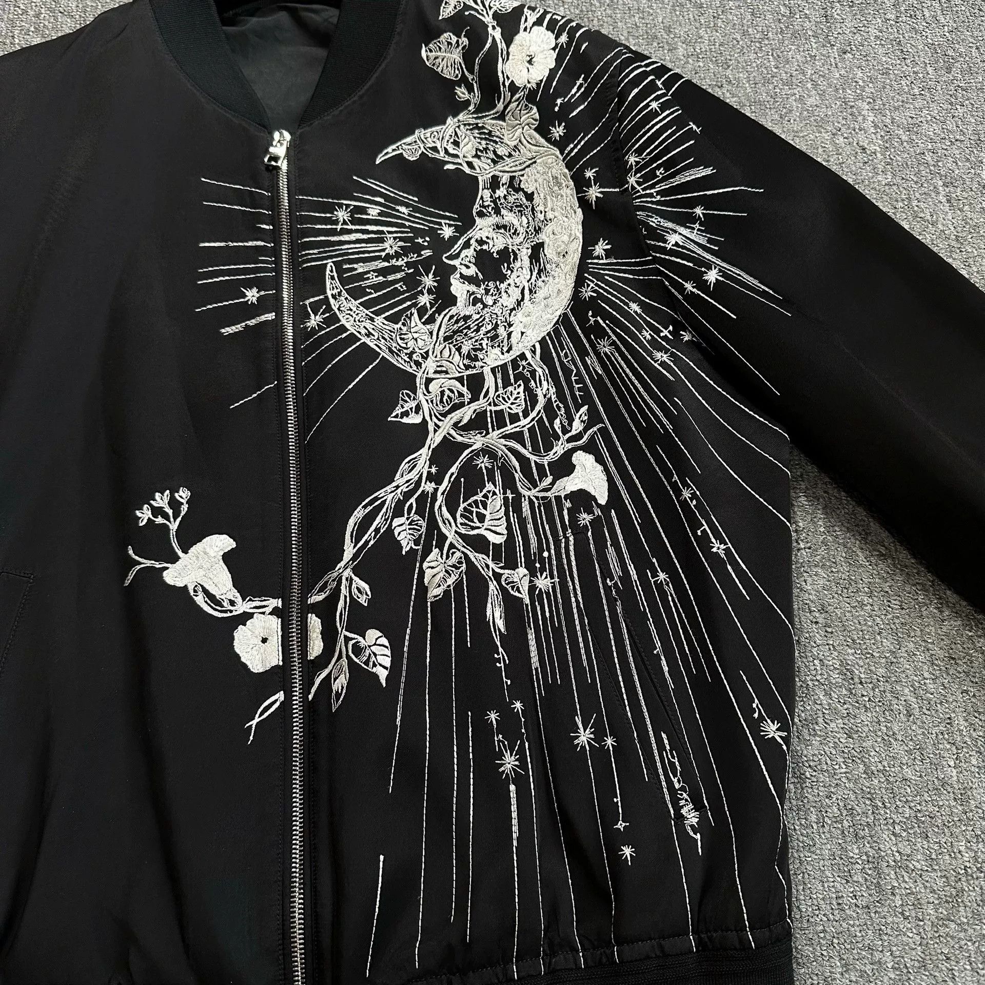 Alexander McQueen Alexander McQueen Embroidered Black Jacket Size US L / EU 52-54 / 3 - 2 Thumbnail