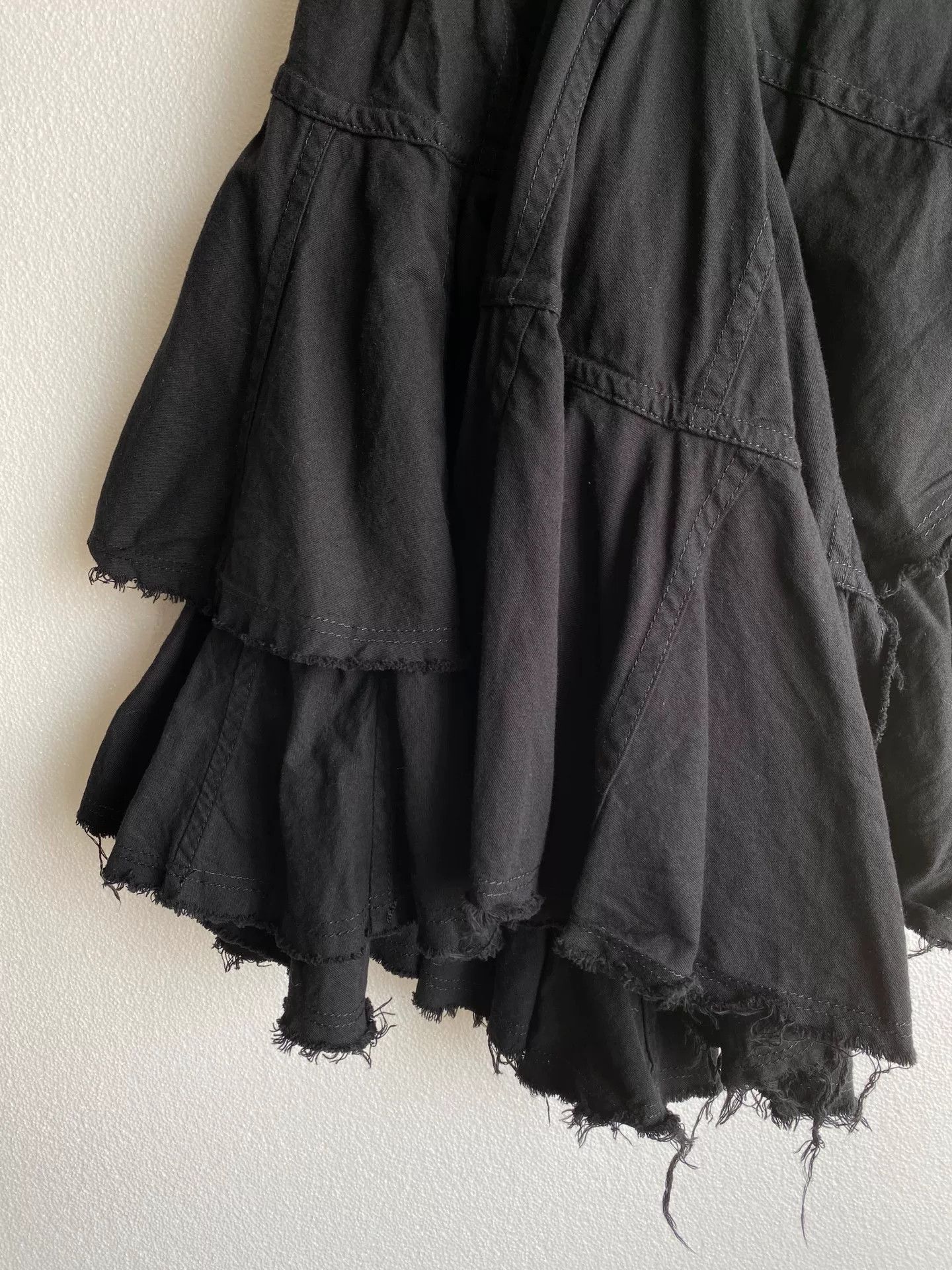 Junya Watanabe deconstructed asymmetrical black cake skirt Size 28" / US 6 / IT 42 - 4 Thumbnail