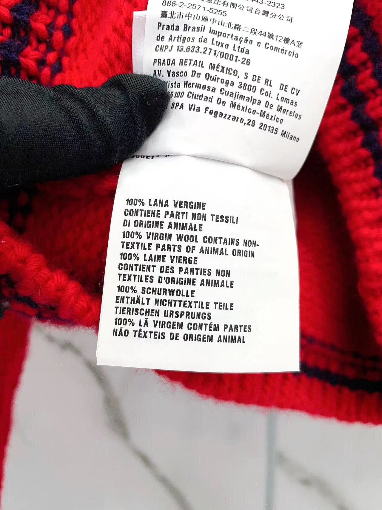 Miu Miu red short navy style knit cardigan Size US S / EU 44-46 / 1 - 9 Thumbnail