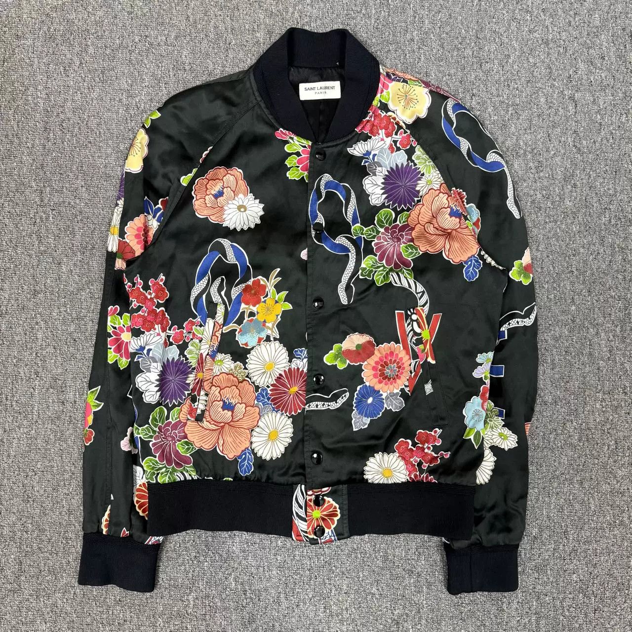 Saint Laurent Paris saint laurent floral jacket size 46 Size US L / EU 52-54 / 3 - 2 Thumbnail