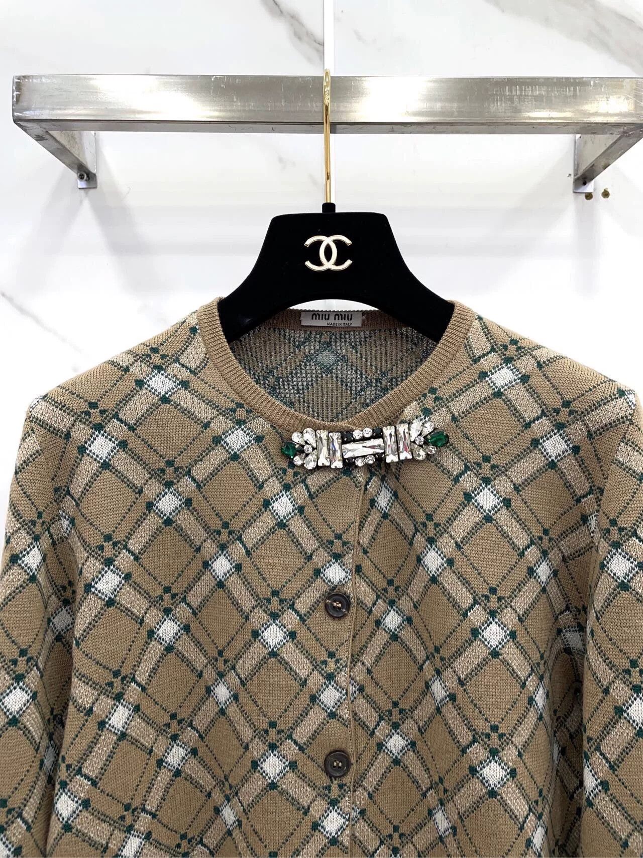 Miu Miu miu miu plaid knit cardigan with crystals Size US M / EU 48-50 / 2 - 4 Thumbnail