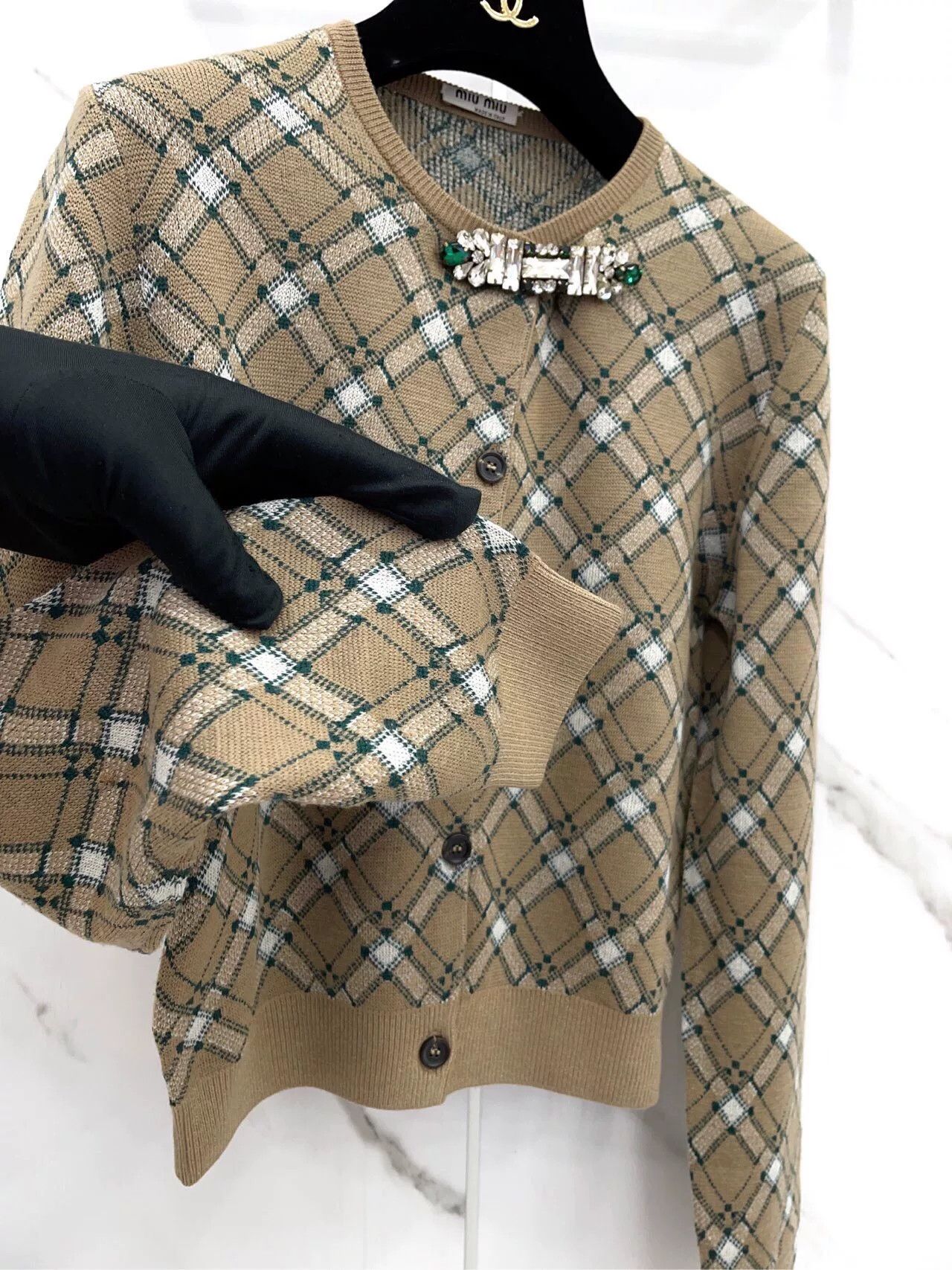 Miu Miu miu miu plaid knit cardigan with crystals Size US M / EU 48-50 / 2 - 7 Thumbnail