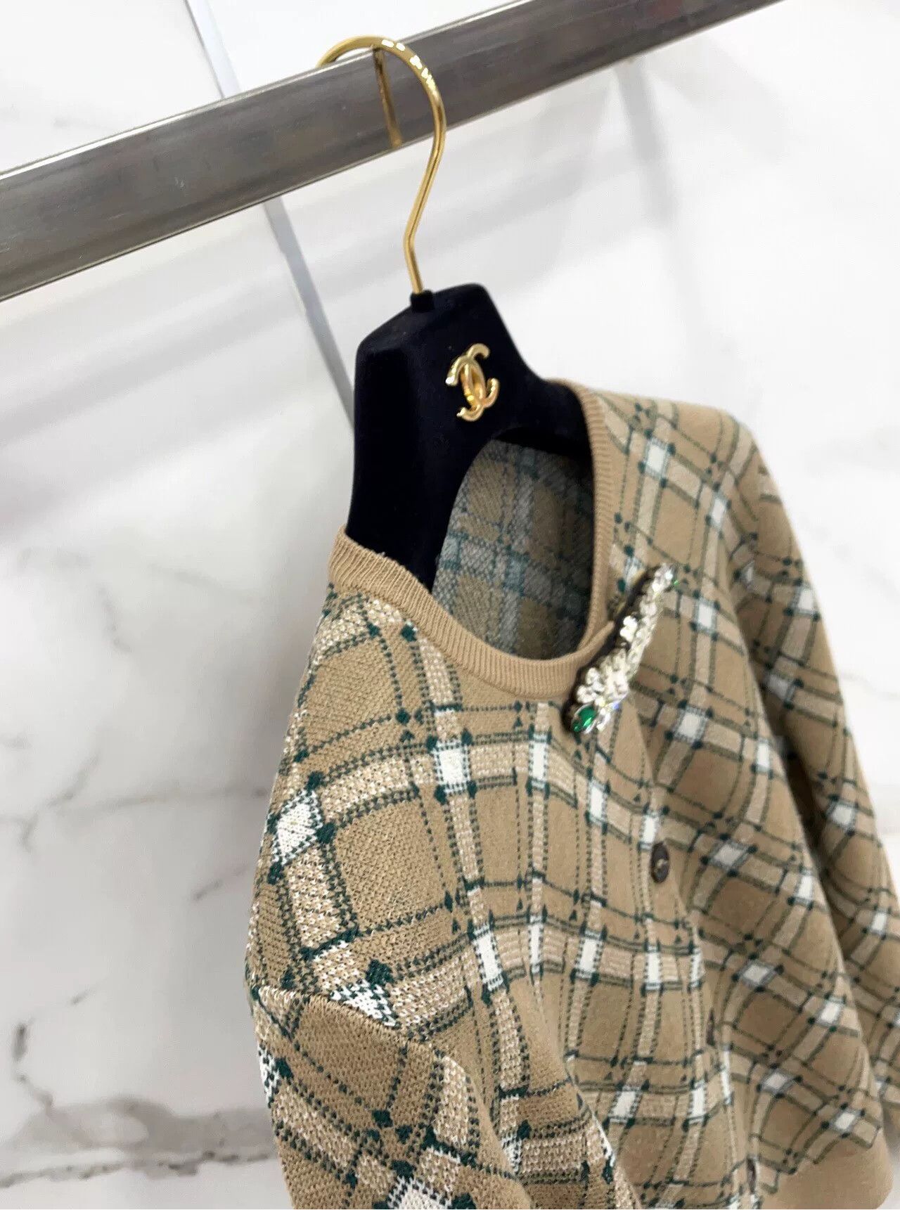 Miu Miu miu miu plaid knit cardigan with crystals Size US M / EU 48-50 / 2 - 8 Thumbnail