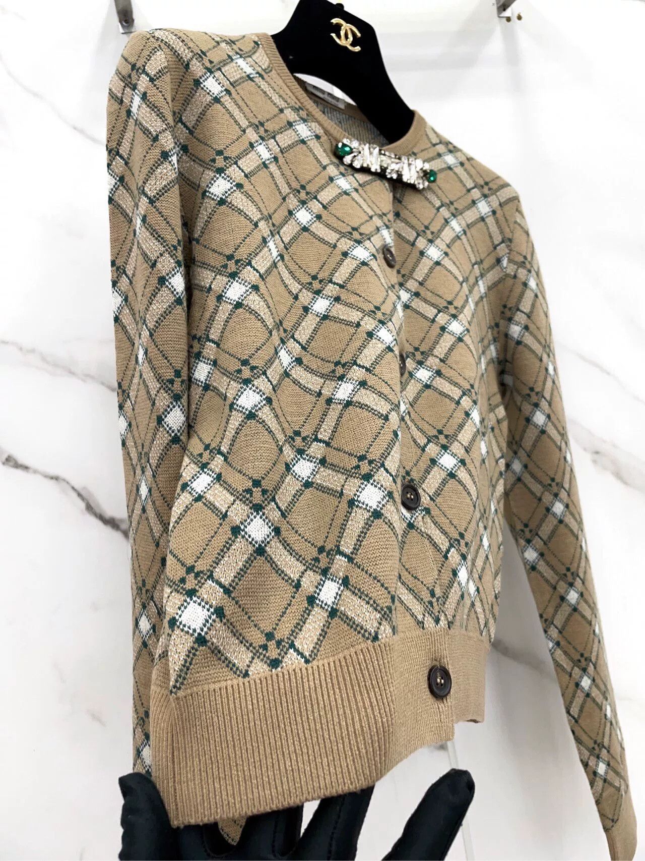 Miu Miu miu miu plaid knit cardigan with crystals Size US M / EU 48-50 / 2 - 9 Thumbnail