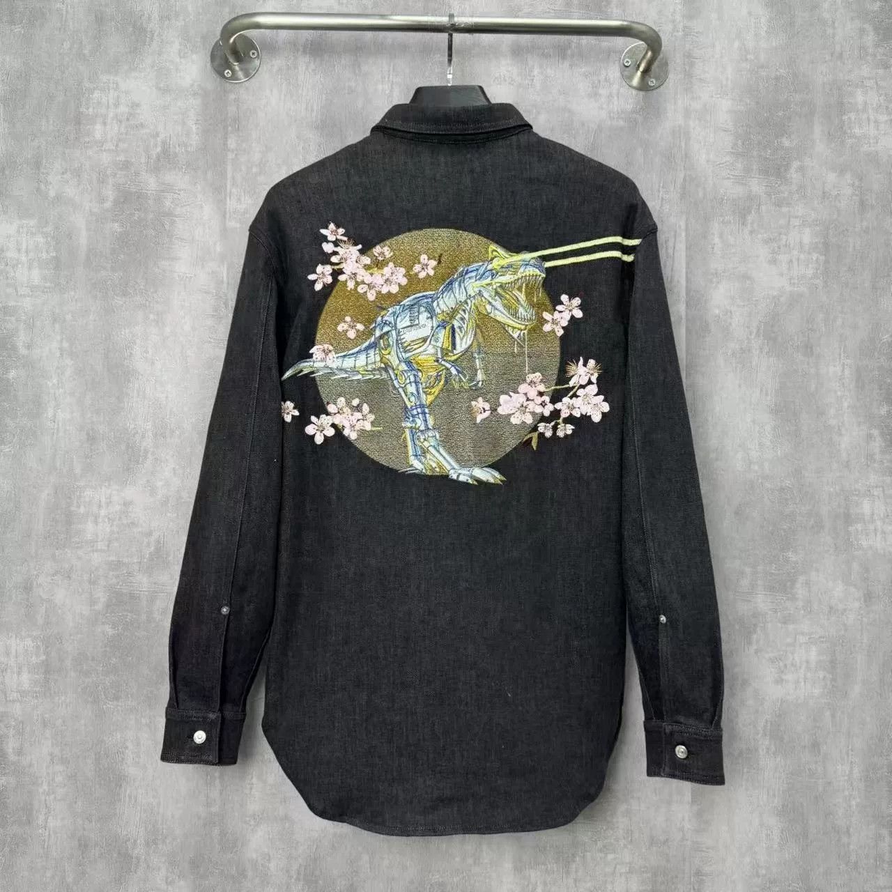 Dior Dior Embroidered Denim Jacket with Dinosaur Design Size US M / EU 48-50 / 2 - 2 Thumbnail