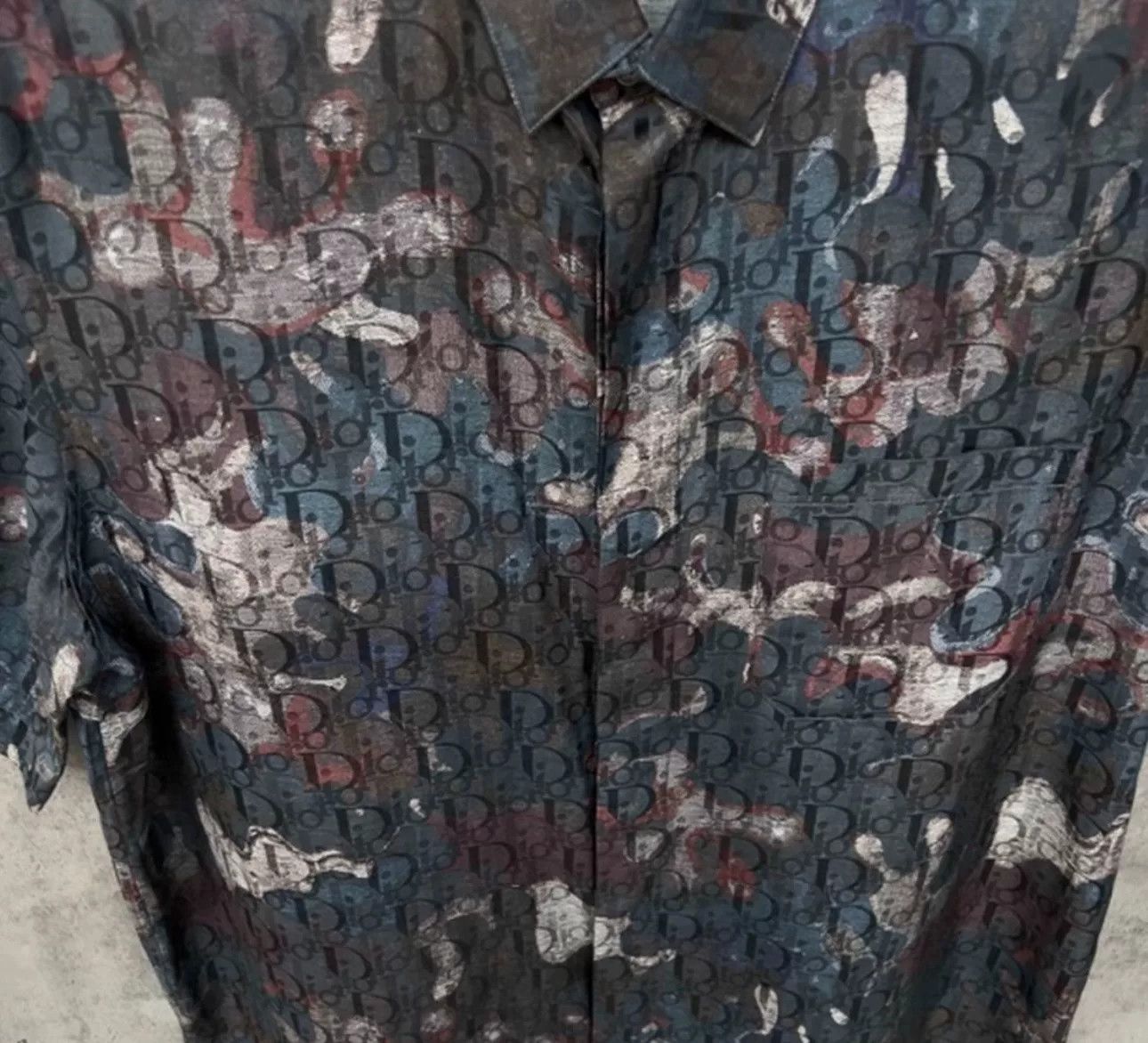 Dior dior logo pattern short sleeve shirt Size US M / EU 48-50 / 2 - 2 Thumbnail