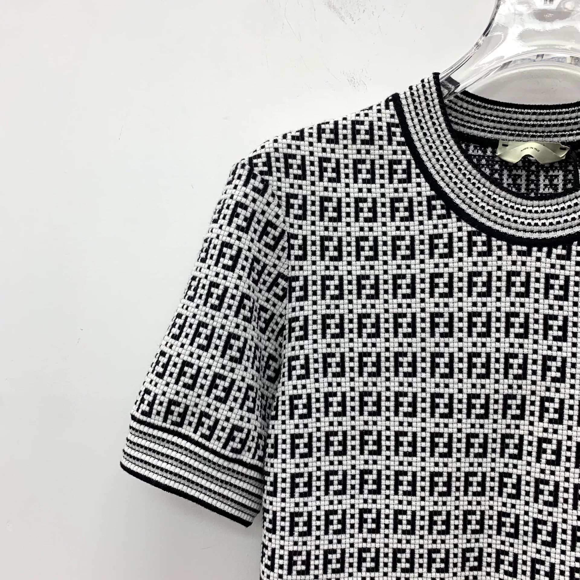 Fendi fendi color block logo knit short sleeve top Size US M / EU 48-50 / 2 - 3 Thumbnail