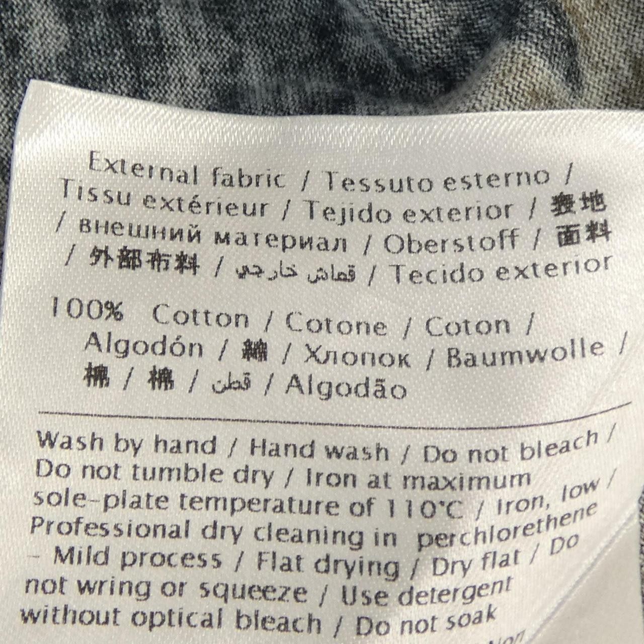 Valentino Valentino Valentino T-shirt Cotton T-Shirts KV0MG00W36P DUTY FREE for USA Size ONE SIZE - 3 Thumbnail