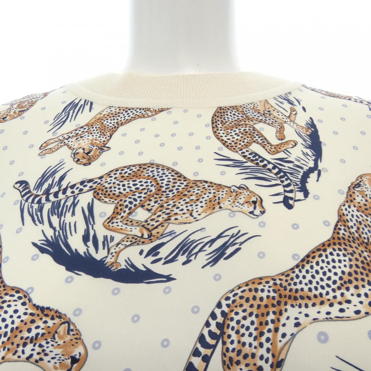 Hermes Hermes Hermès Twillene Silk Knit 38 Others Tops DUTY FREE for USA Size ONE SIZE - 6 Thumbnail