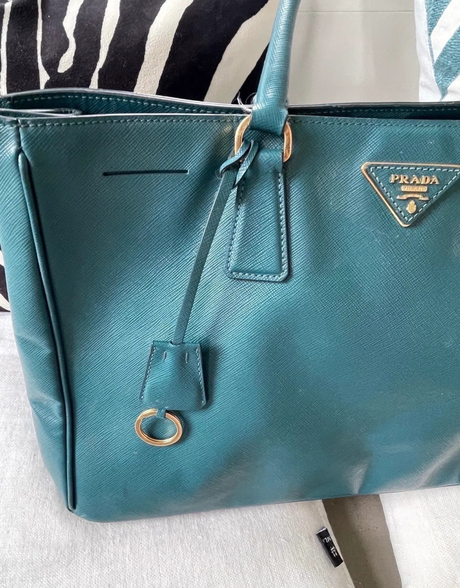 Prada Prada Prada Saffiano Bucket Bag Size ONE SIZE - 3 Thumbnail