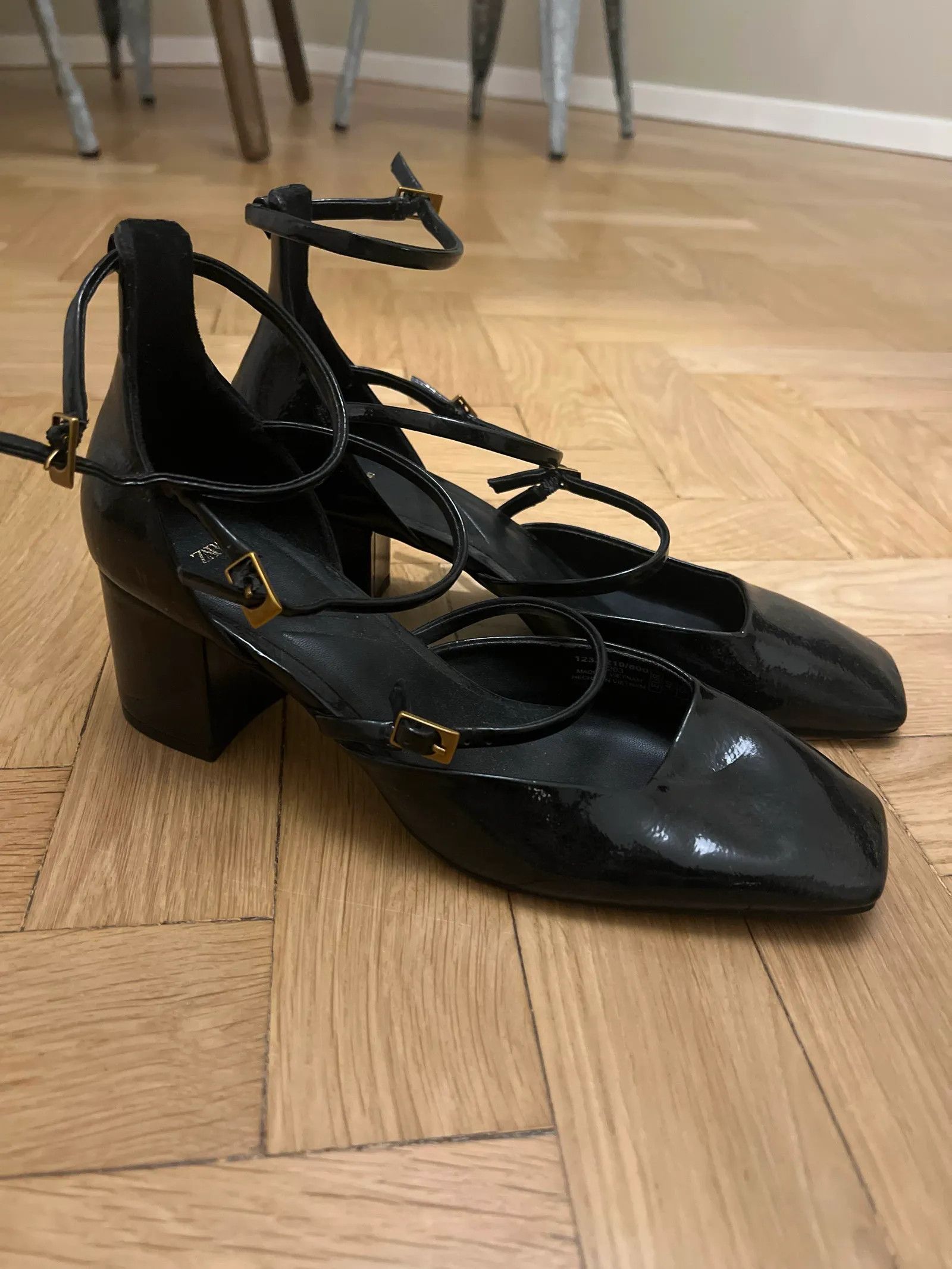 Zara Zara Heels Size US 10 / IT 40 - 3 Thumbnail