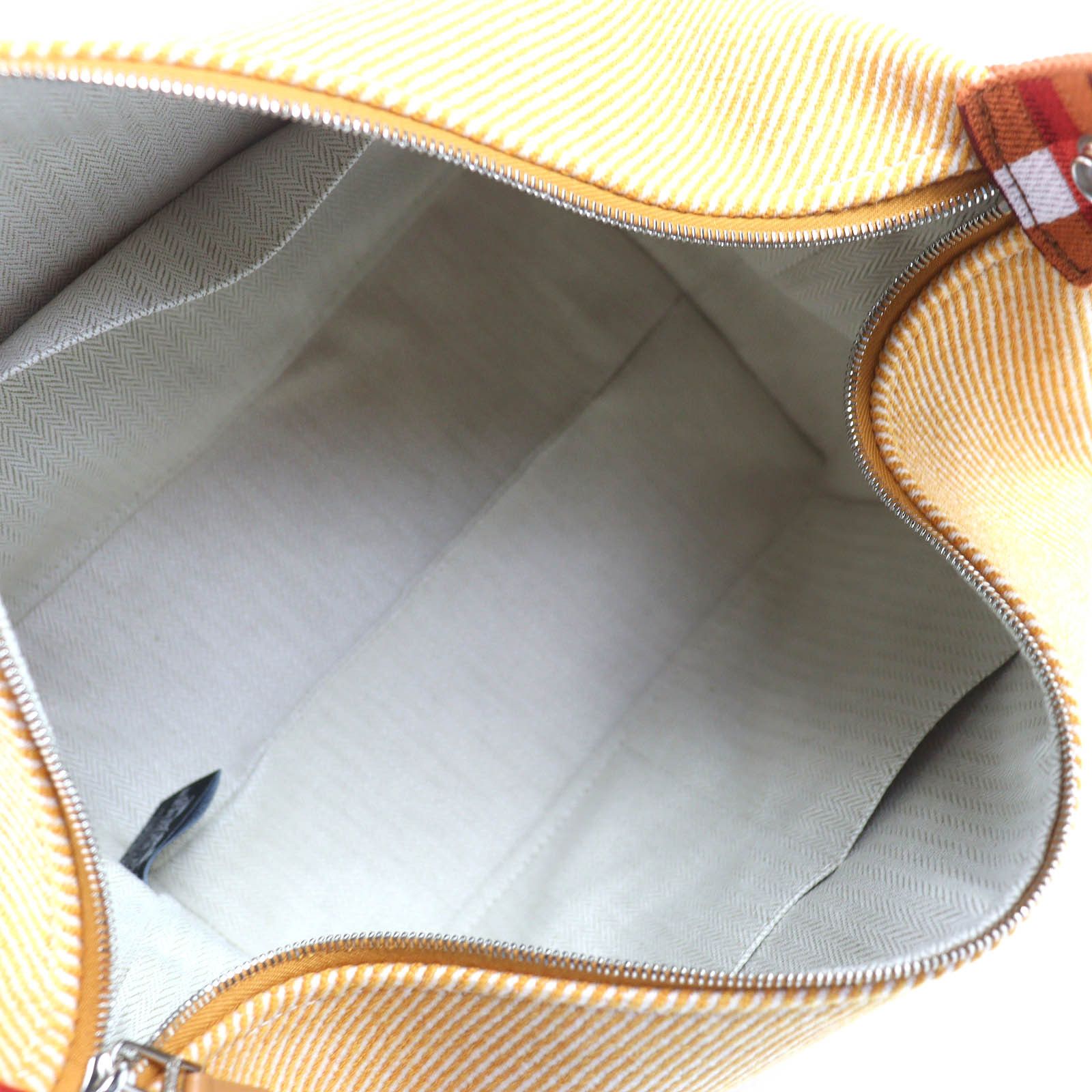 Hermes Hermes Hermès BRIDE-A-GM Canvas Handbag Cotton Vanity Bag DUTY FREE for USA Size ONE SIZE - 7 Thumbnail