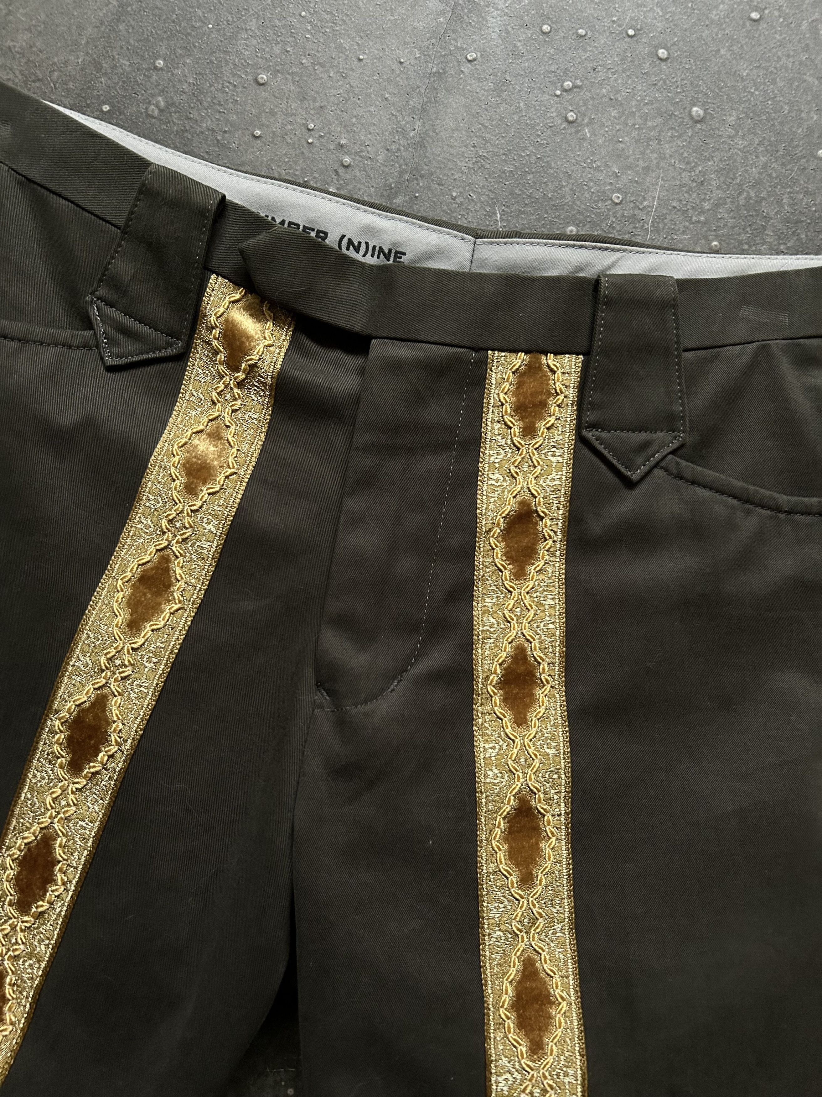 Number (N)ine embroidered shorts with gold trim Size US 30 / EU 46 - 2 Thumbnail