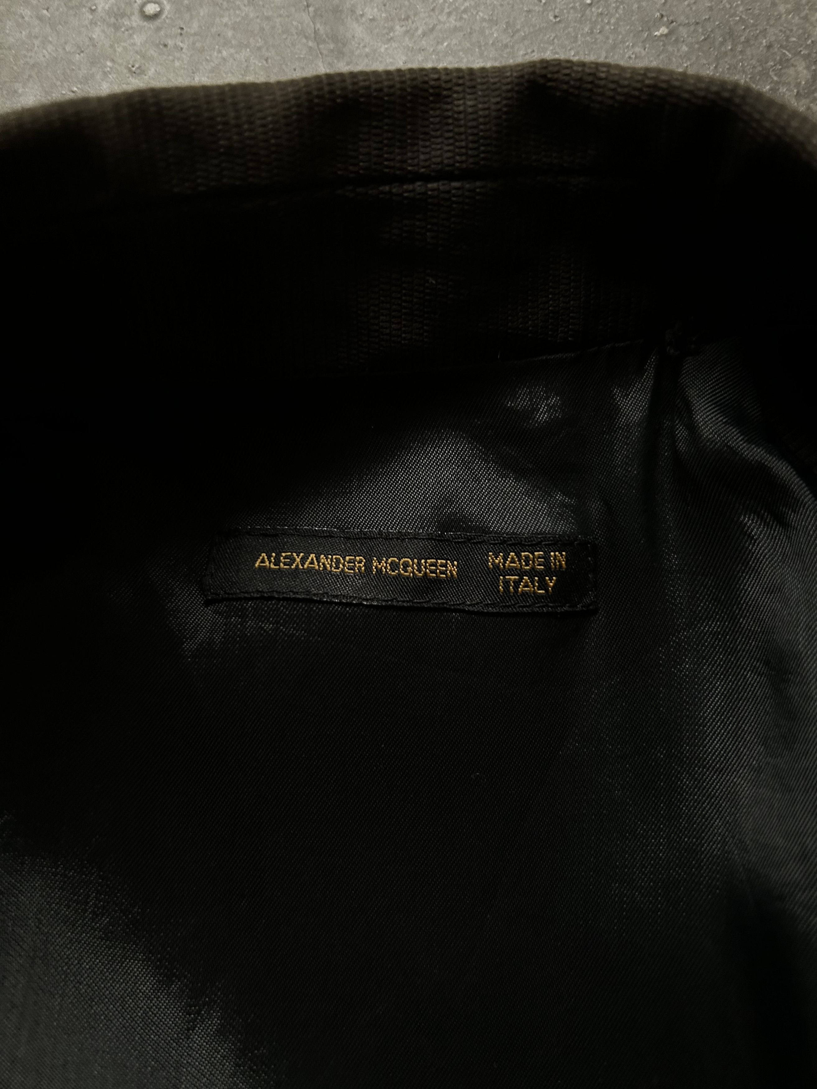 Alexander McQueen Alexander McQueen 2001aw Black Vest Size US L / EU 52-54 / 3 - 8 Thumbnail