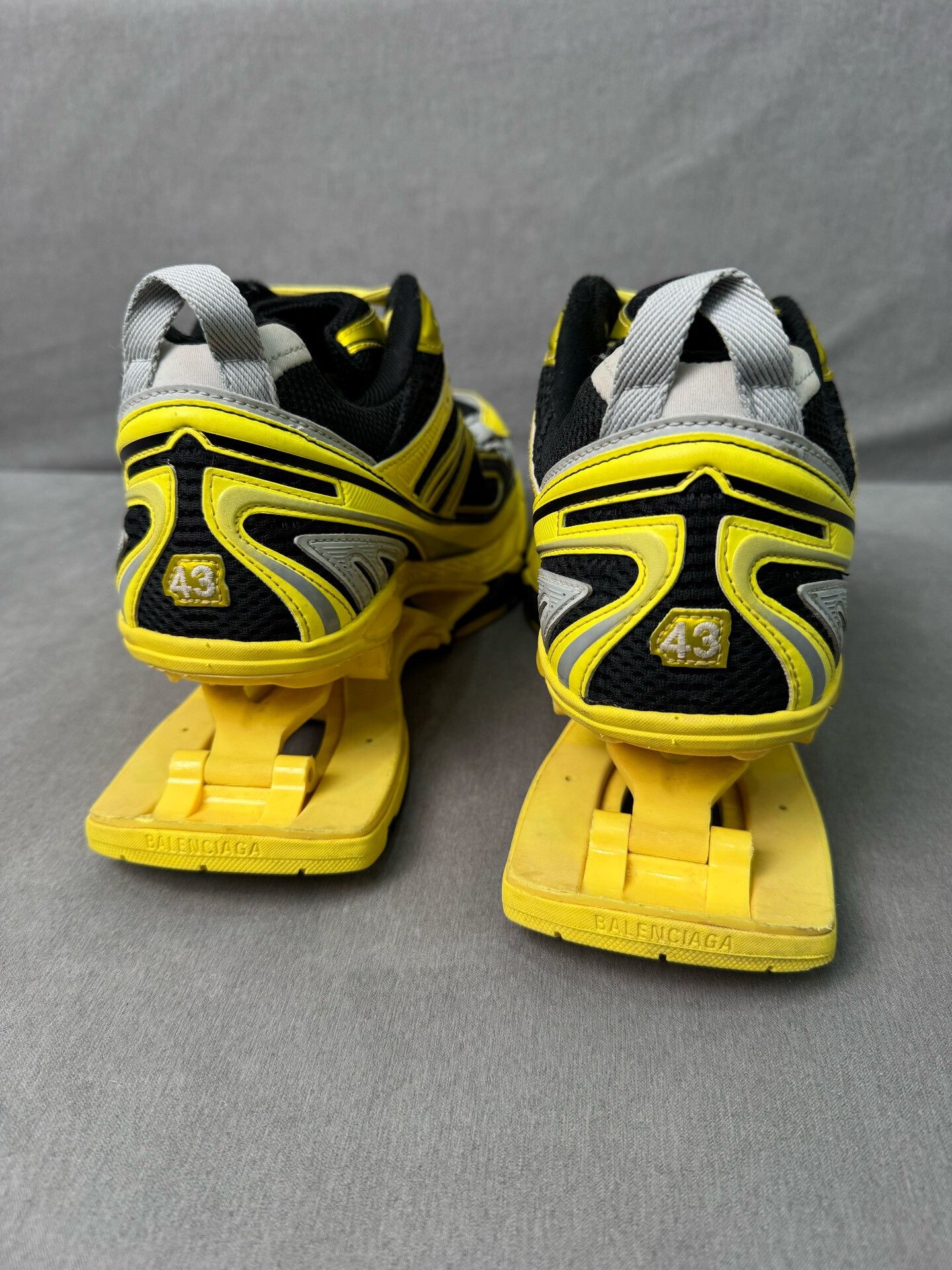 Balenciaga balenciaga xpander black and yellow sneakers Size US 10 / EU 43 - 5 Thumbnail