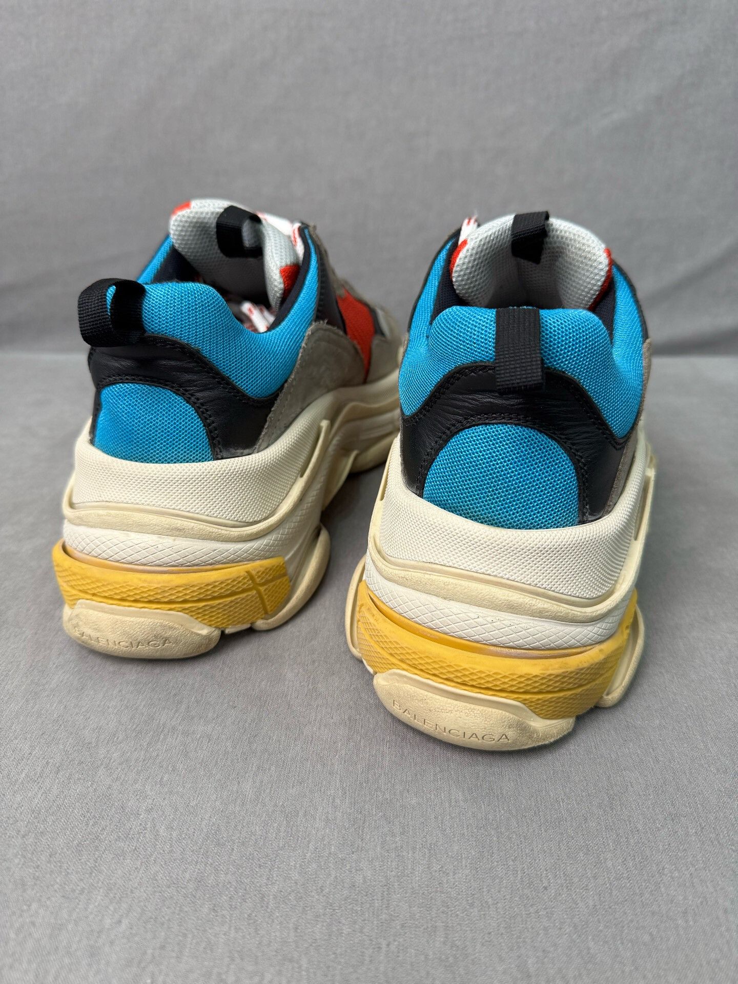 Balenciaga Balenciaga TripleS Red and Blue Sneakers Size 41 Size US 8 / EU 41 - 6 Thumbnail