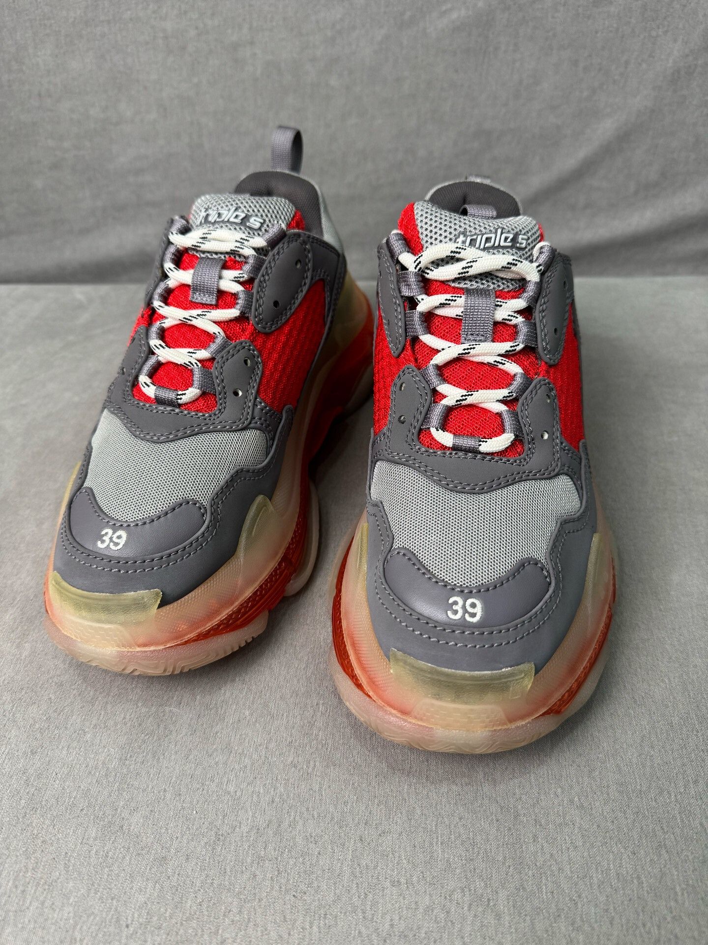 Balenciaga Balenciaga Triple S Gray Red Sneakers Size 39 Size US 6 / EU 39 - 3 Thumbnail