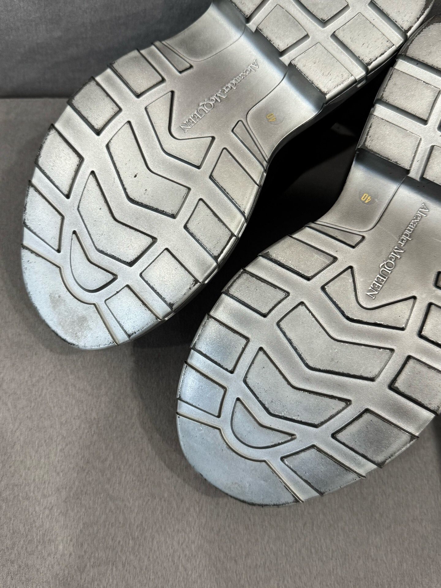 Alexander McQueen alexander mcqueen black platform shoes size 40 Size US 7 / EU 40 - 7 Thumbnail