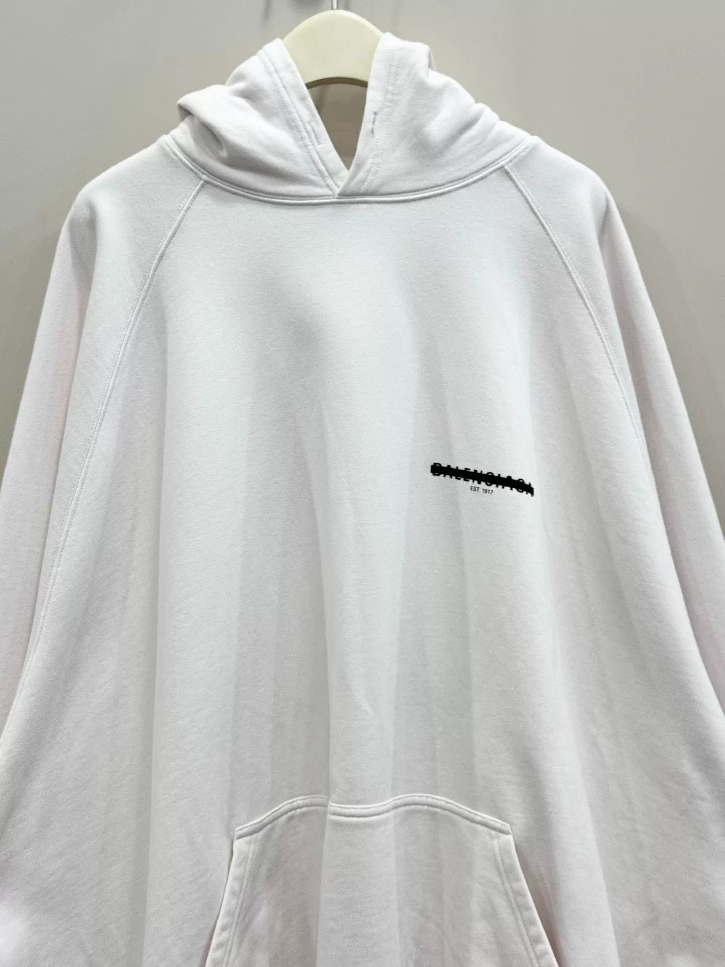 Balenciaga balenciaga cap sleeve hoodie size 2 Size US M / EU 48-50 / 2 - 3 Thumbnail