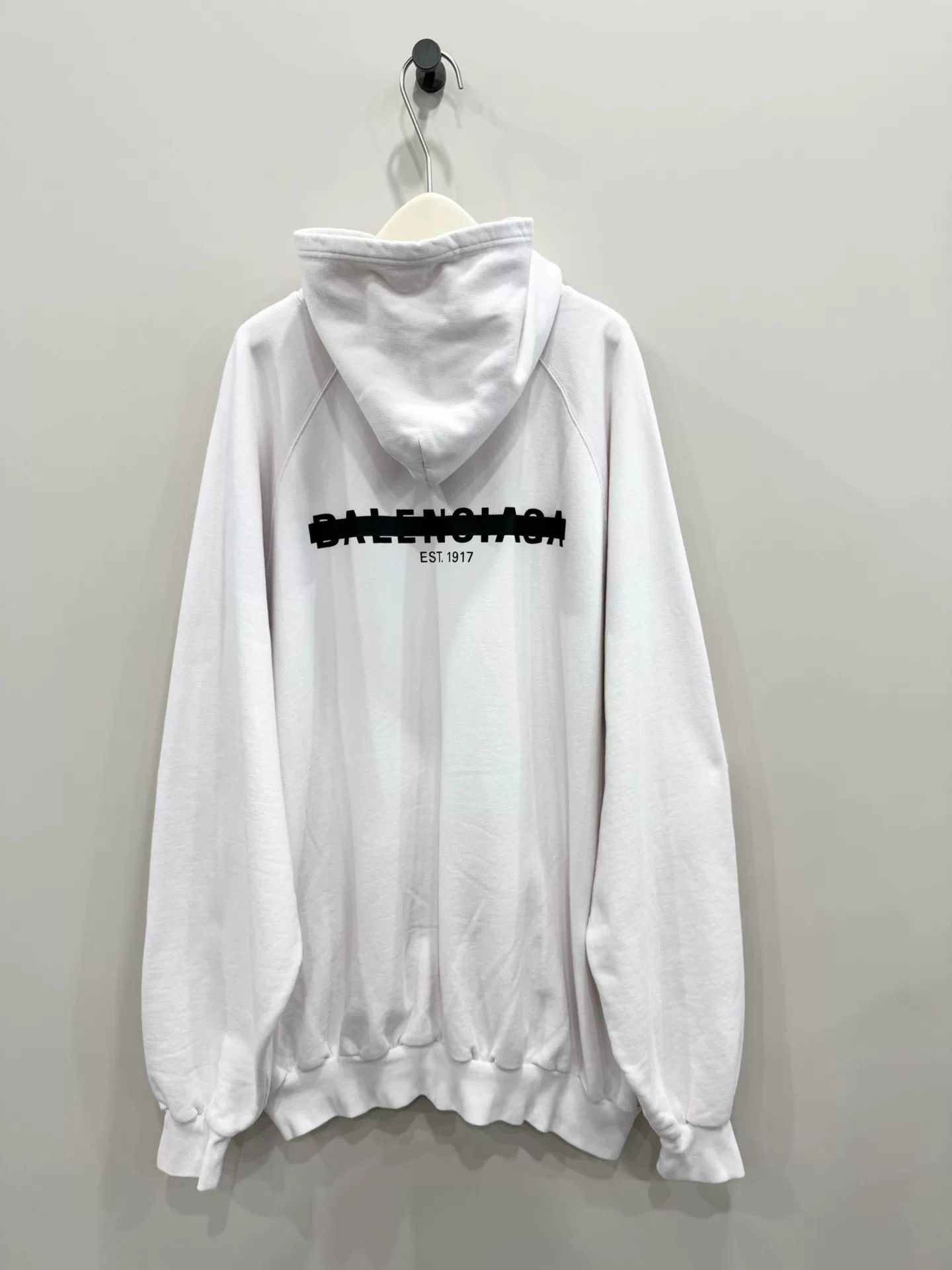 Balenciaga balenciaga cap sleeve hoodie size 2 Size US M / EU 48-50 / 2 - 2 Thumbnail