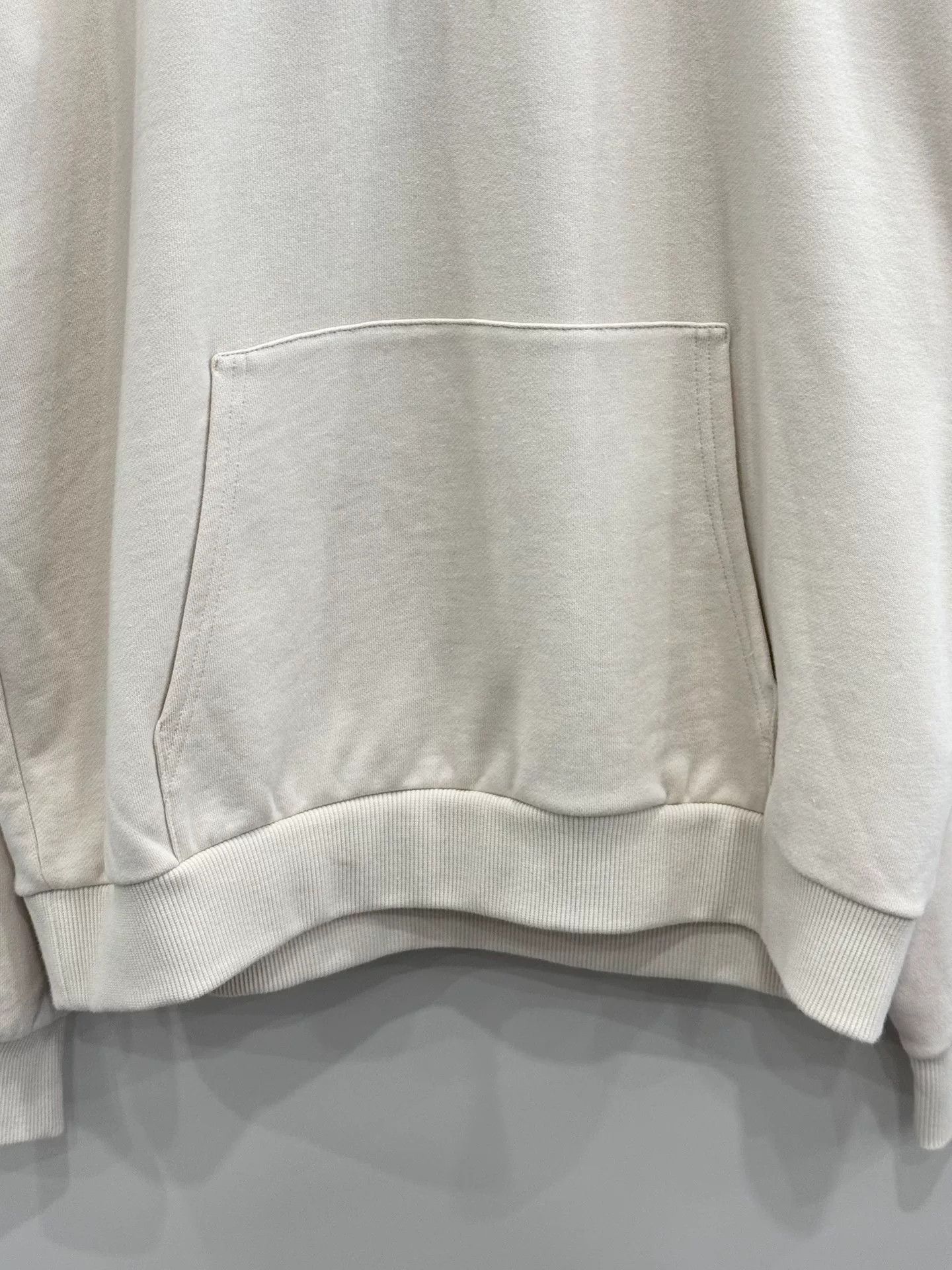 Celine celine printed sweatshirt in new condition Size US XL / EU 56 / 4 - 4 Thumbnail