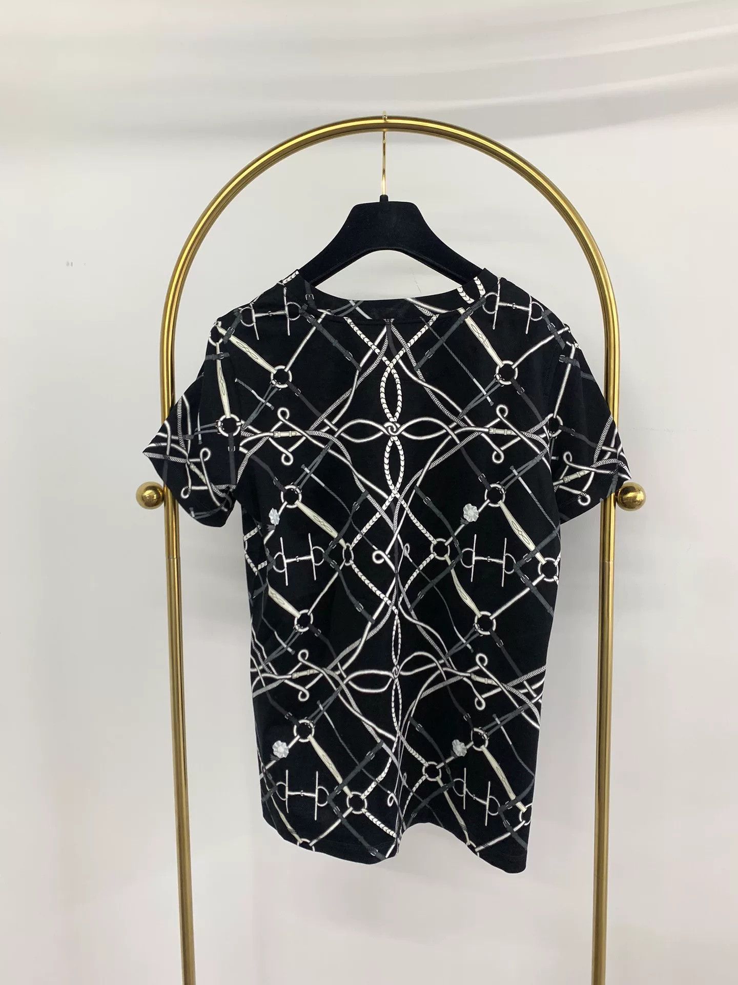 Hermes Hermes Black Short Sleeve Printed T-Shirt Size US M / EU 48-50 / 2 - 2 Thumbnail