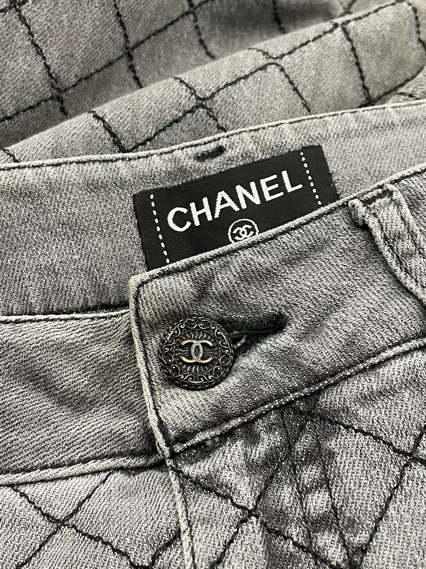 Chanel Chanel Gray Quilted Denim Jeans Size US 38 / EU 54 - 3 Thumbnail