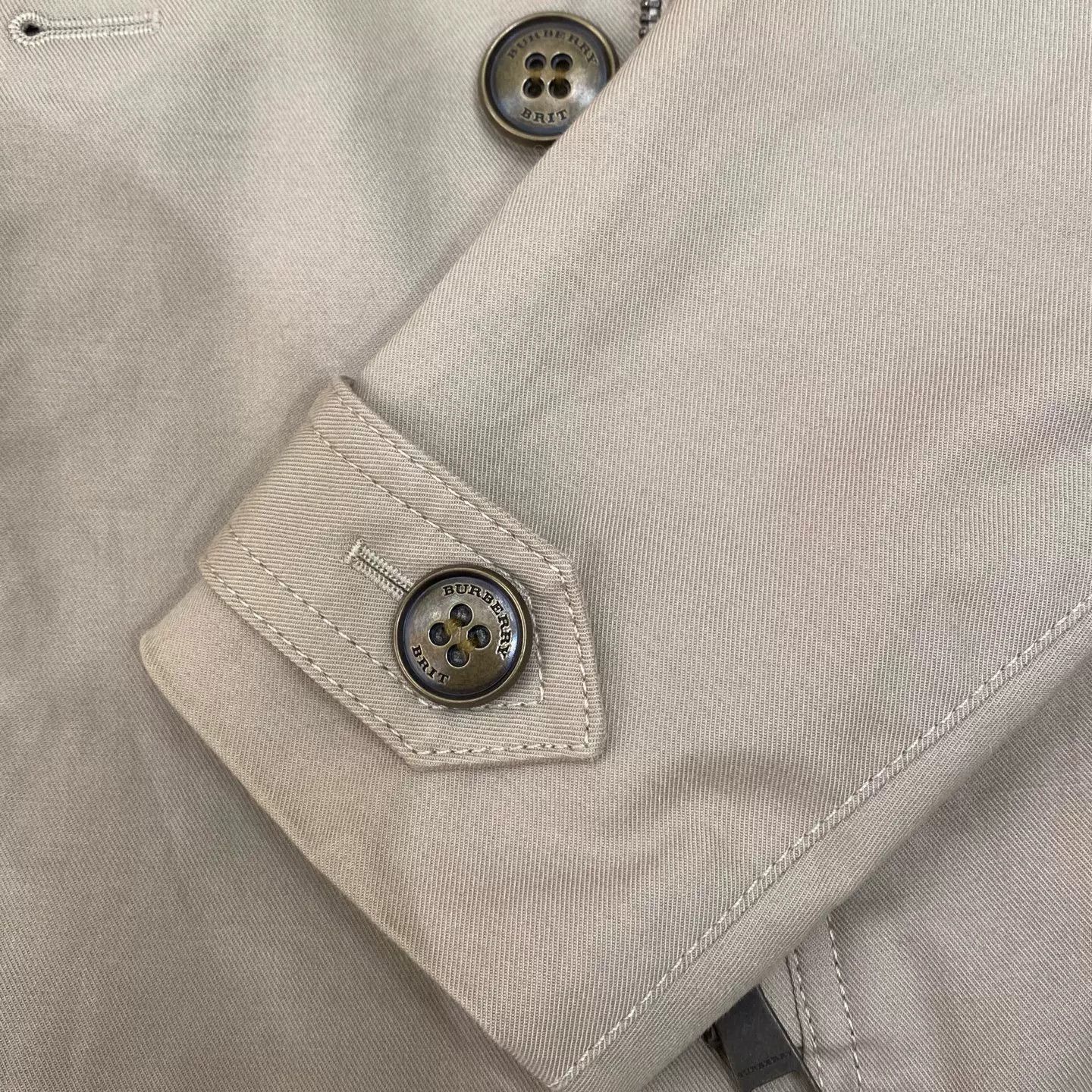 Burberry Burberry Beige Short Trench Coat Size US XXS / EU 40 - 4 Thumbnail