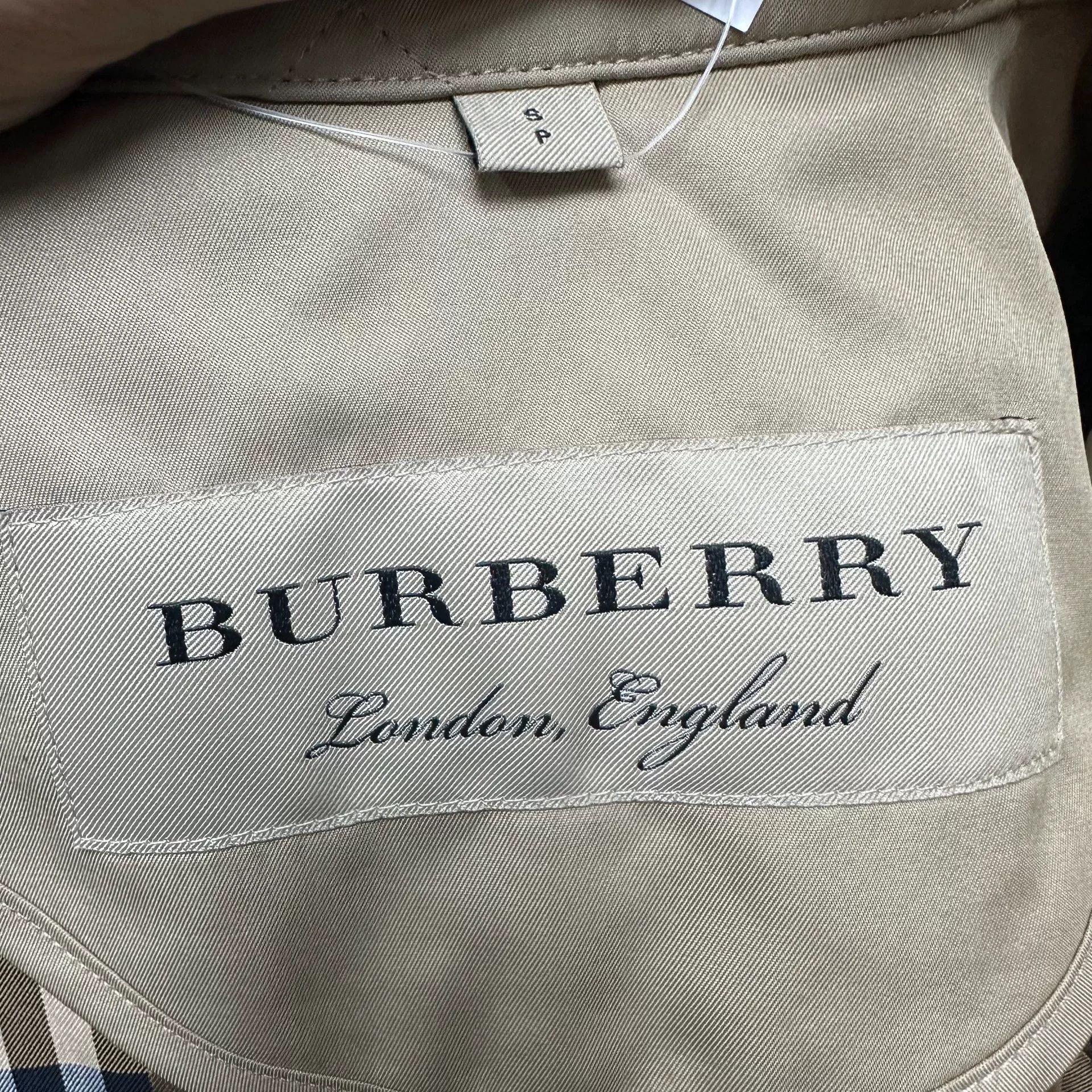 Burberry Burberry Women's Quilted Coat S Size US S / EU 44-46 / 1 - 3 Thumbnail