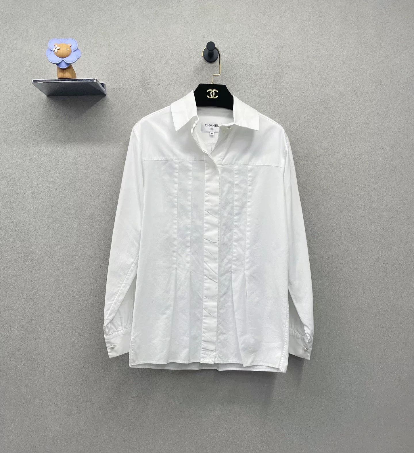 Chanel Chanel Long Sleeve White Shirt Size US S / EU 44-46 / 1 - 2 Thumbnail