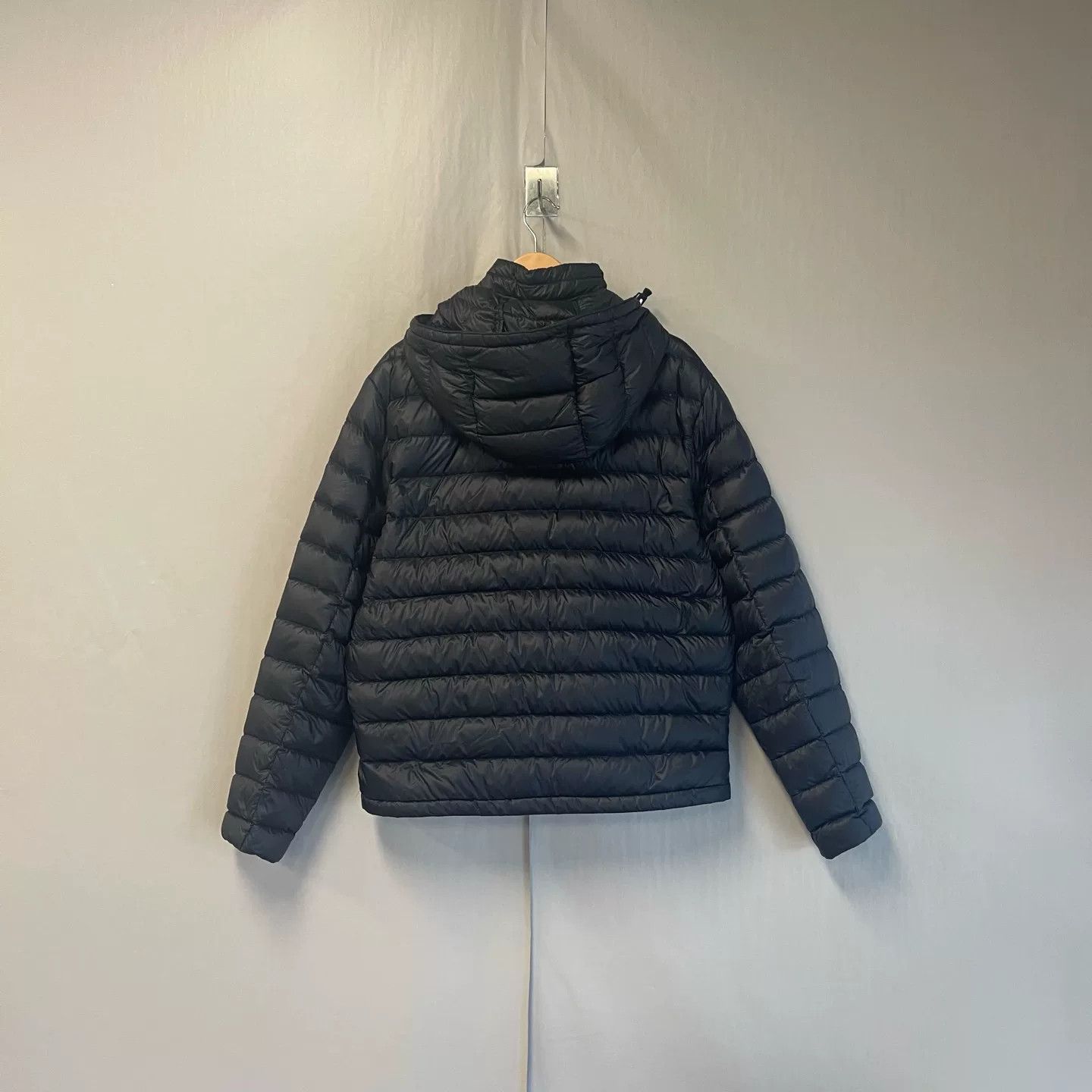 Burberry Burberry Black Hooded Down Jacket M Size US M / EU 48-50 / 2 - 2 Thumbnail