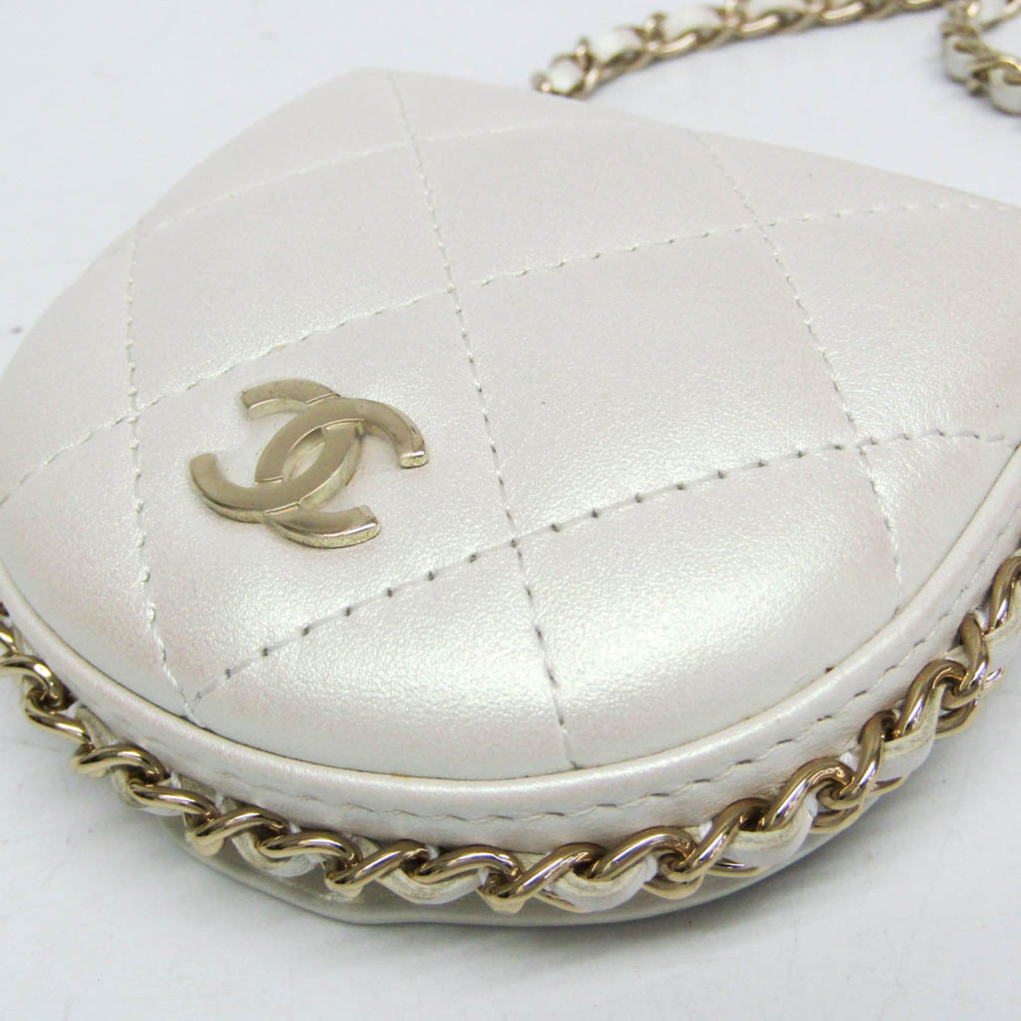 Chanel Chanel Matelasse Chain Shoulder Coin Purse Women's Leather Chain/Shoulder Wallet Pearl White Size ONE SIZE - 6 Thumbnail