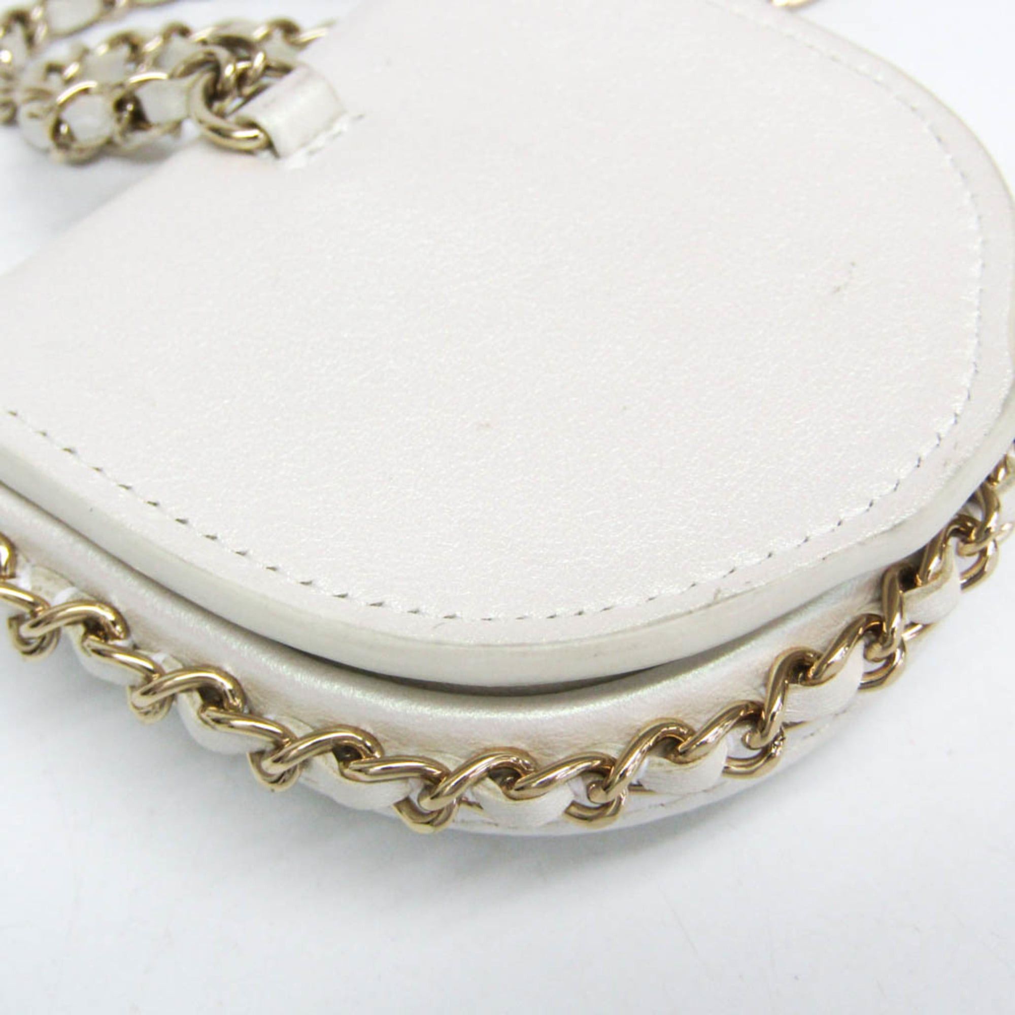 Chanel Chanel Matelasse Chain Shoulder Coin Purse Women's Leather Chain/Shoulder Wallet Pearl White Size ONE SIZE - 9 Thumbnail
