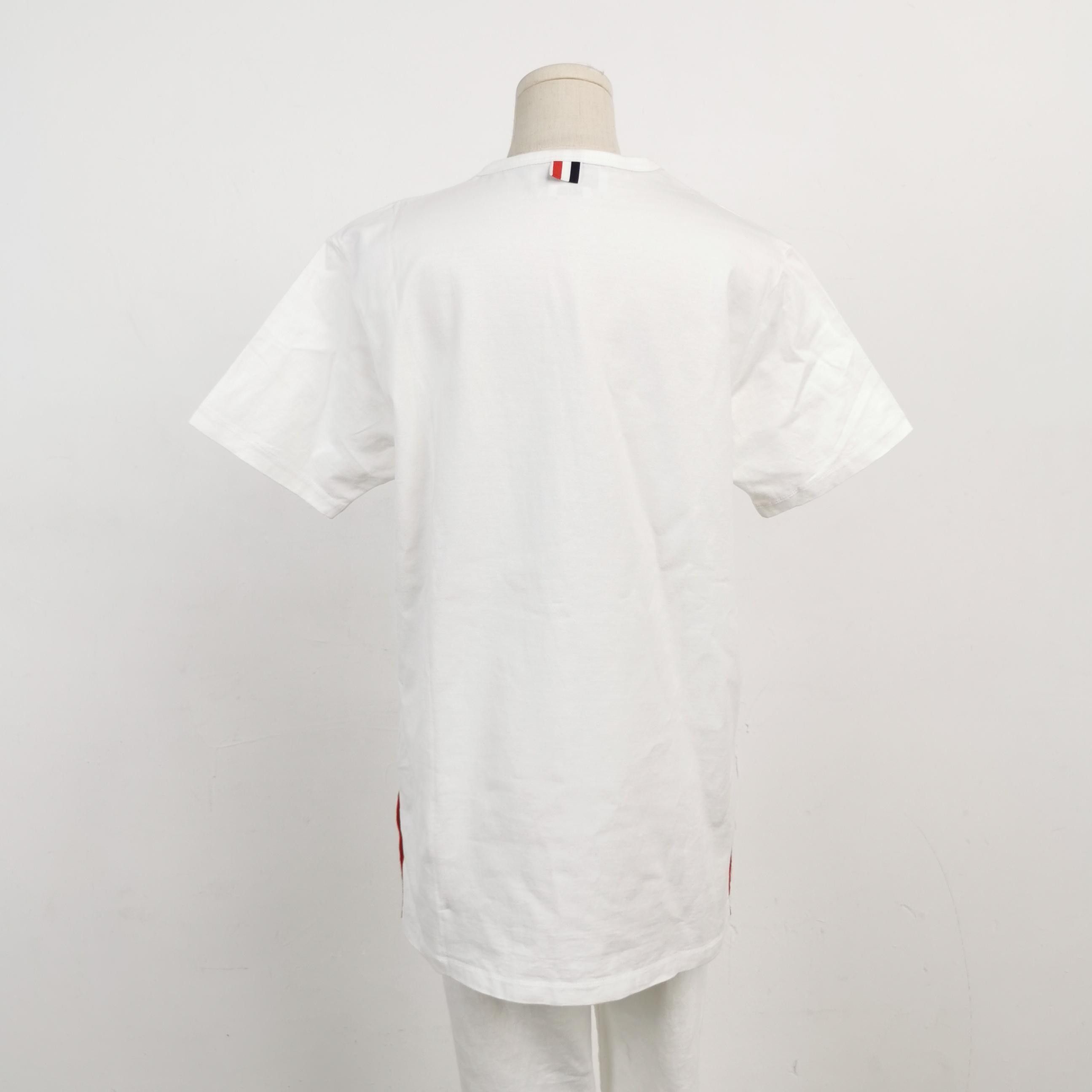 Thom Browne Thom Browne White Contrast Stripe Pocket Crewneck Tee S Size US S / EU 44-46 / 1 - 4 Thumbnail