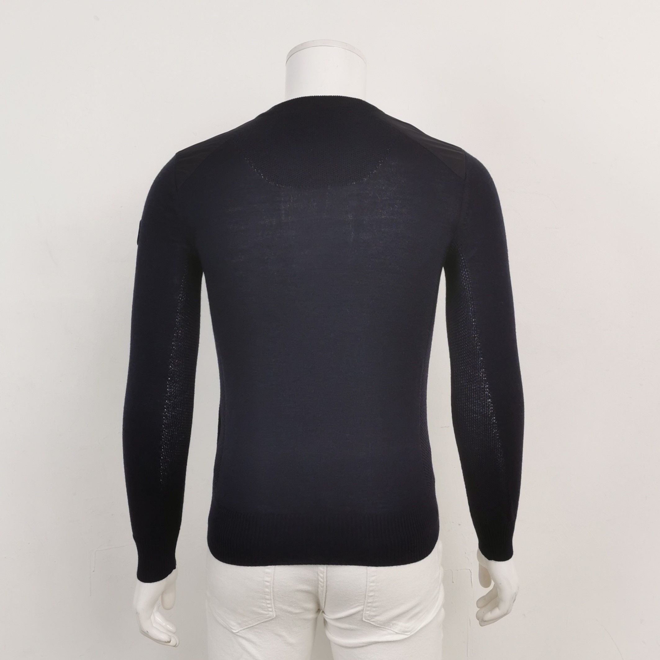 Canada Goose Canada Goose XS Wool V-Neck Solid Knit Sweater Size US XS / EU 42 / 0 - 3 Thumbnail