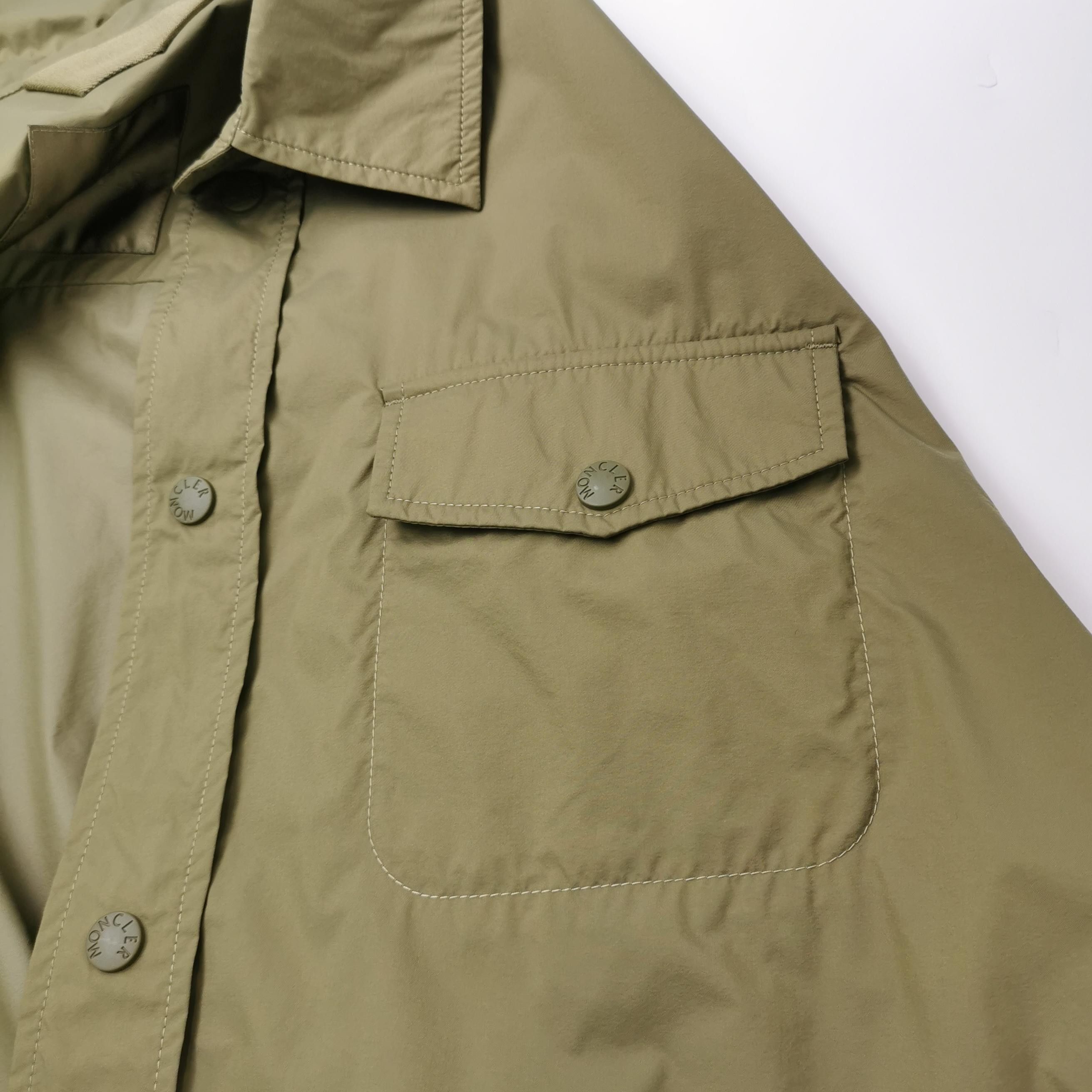 Moncler Moncler M Size Solid Lapel Single-Breasted Jacket Size US M / EU 48-50 / 2 - 9 Thumbnail