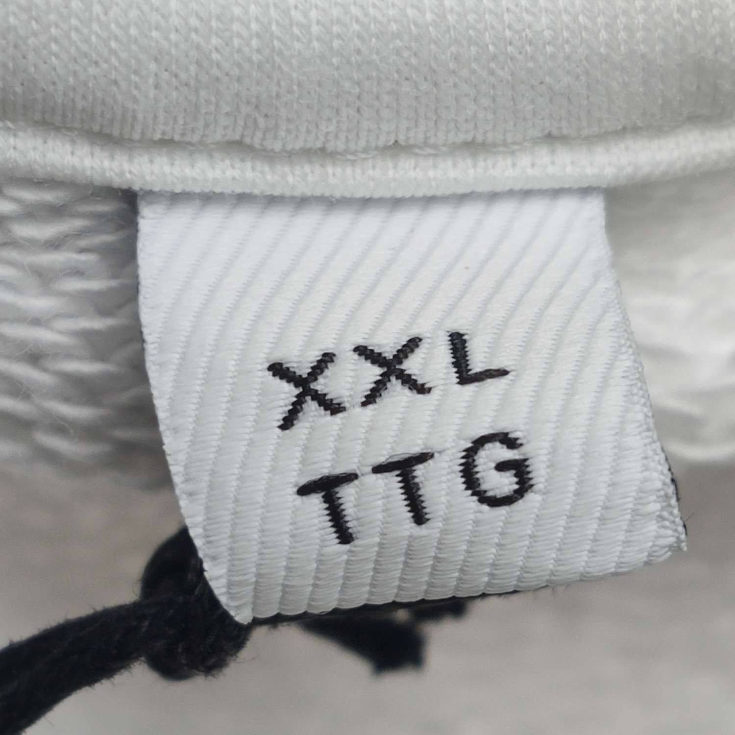Burberry Burberry White Sweatshirt with Check Collar Size US S / EU 44-46 / 1 - 13 Thumbnail