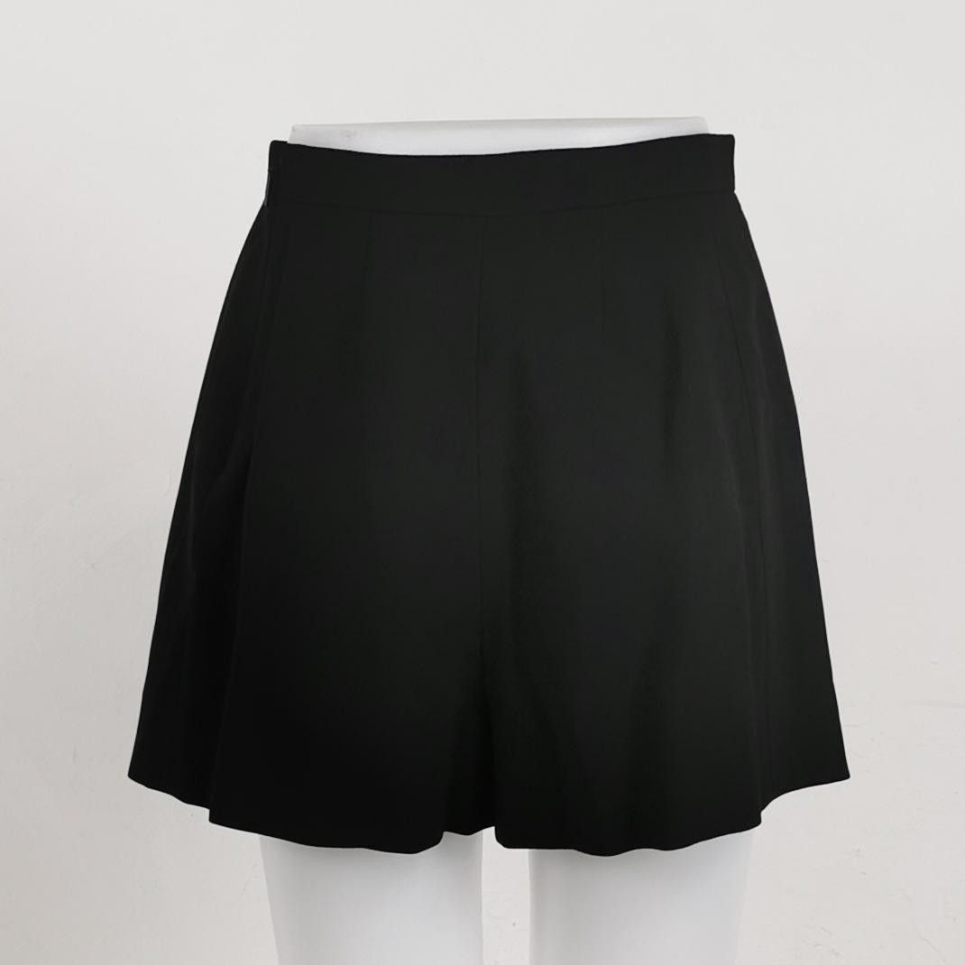 Saint Laurent Paris Saint Laurent Black Pleated Studded Skirt S/36 Size 36" / US 14 / IT 50 - 3 Thumbnail