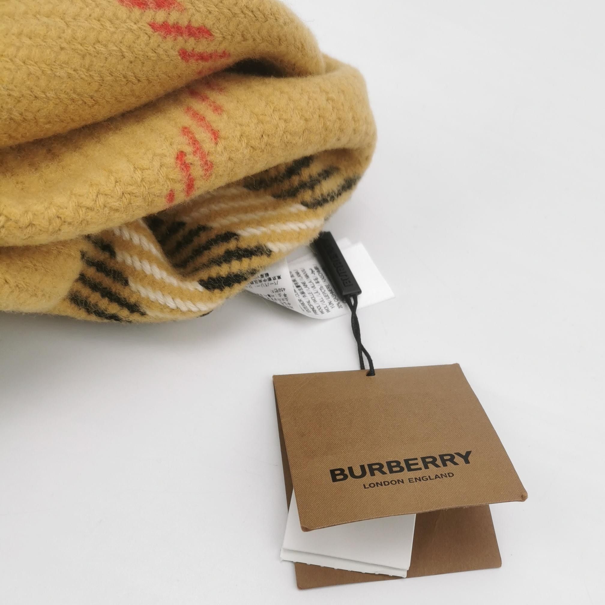 Burberry Burberry Wool-Cashmere Striped Cape Poncho Size ONE SIZE - 8 Thumbnail