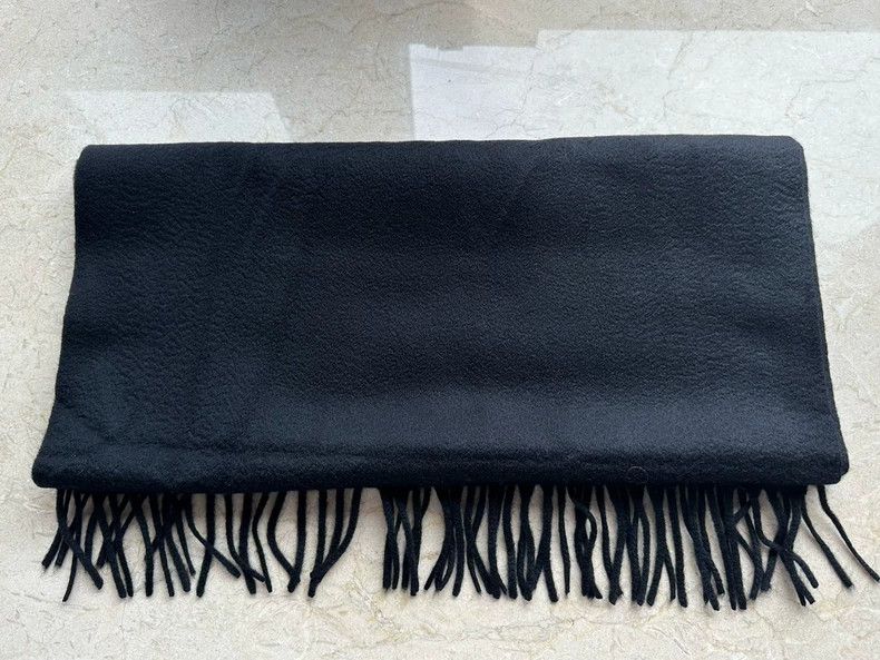 Loro Piana Loro Piana Black Cashmere Scarf Size ONE SIZE - 2 Thumbnail